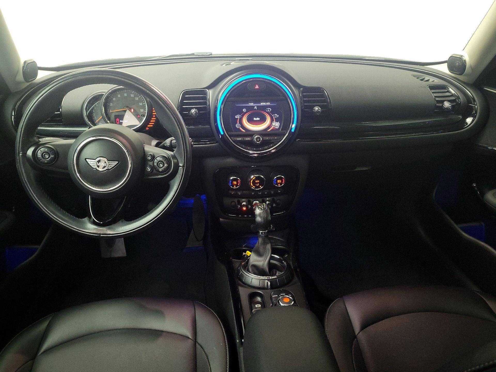 Thumbnail: 2017 MINI Cooper Clubman - 9