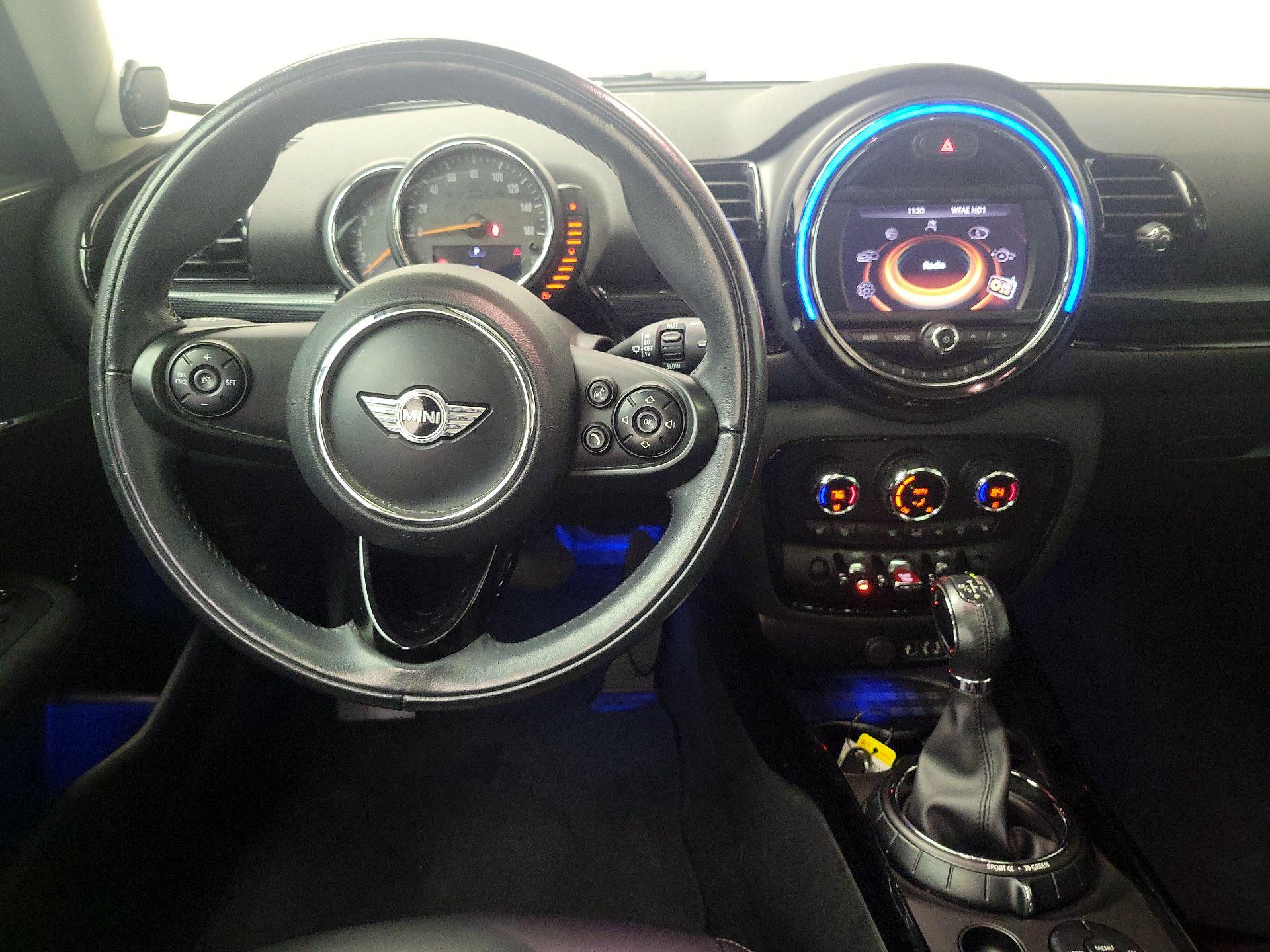 Thumbnail: 2017 MINI Cooper Clubman - 10