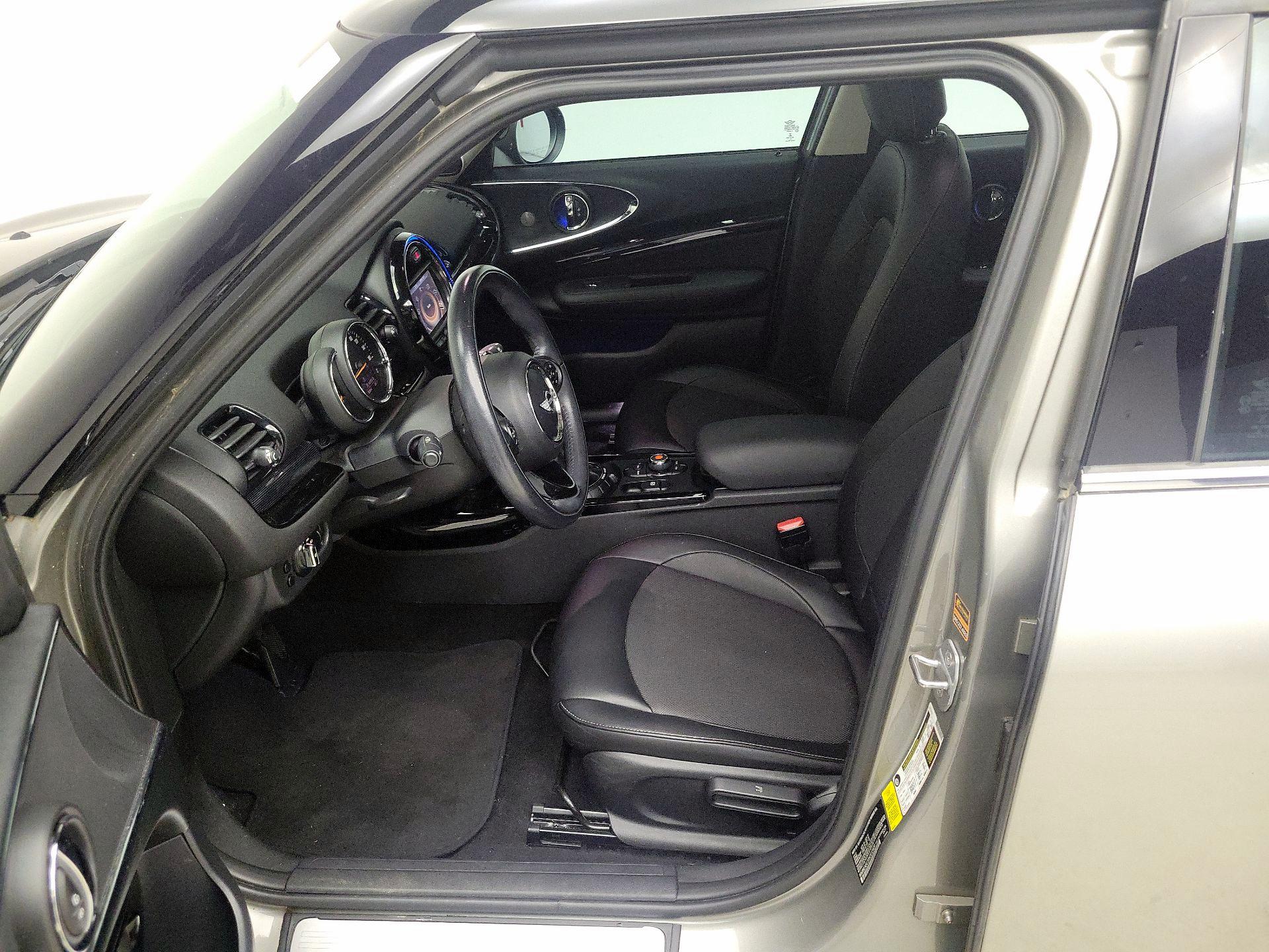 Thumbnail: 2017 MINI Cooper Clubman - 11