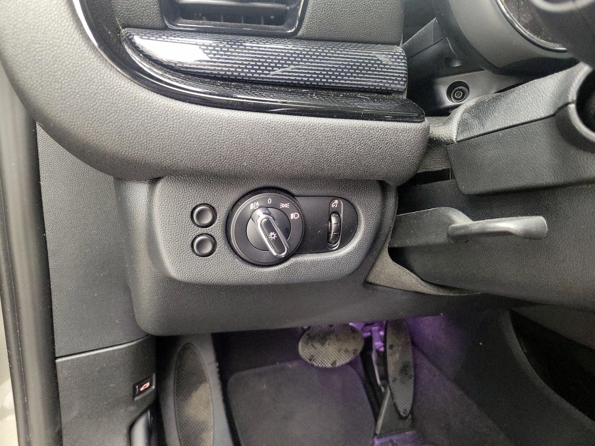 Thumbnail: 2017 MINI Cooper Clubman - 13