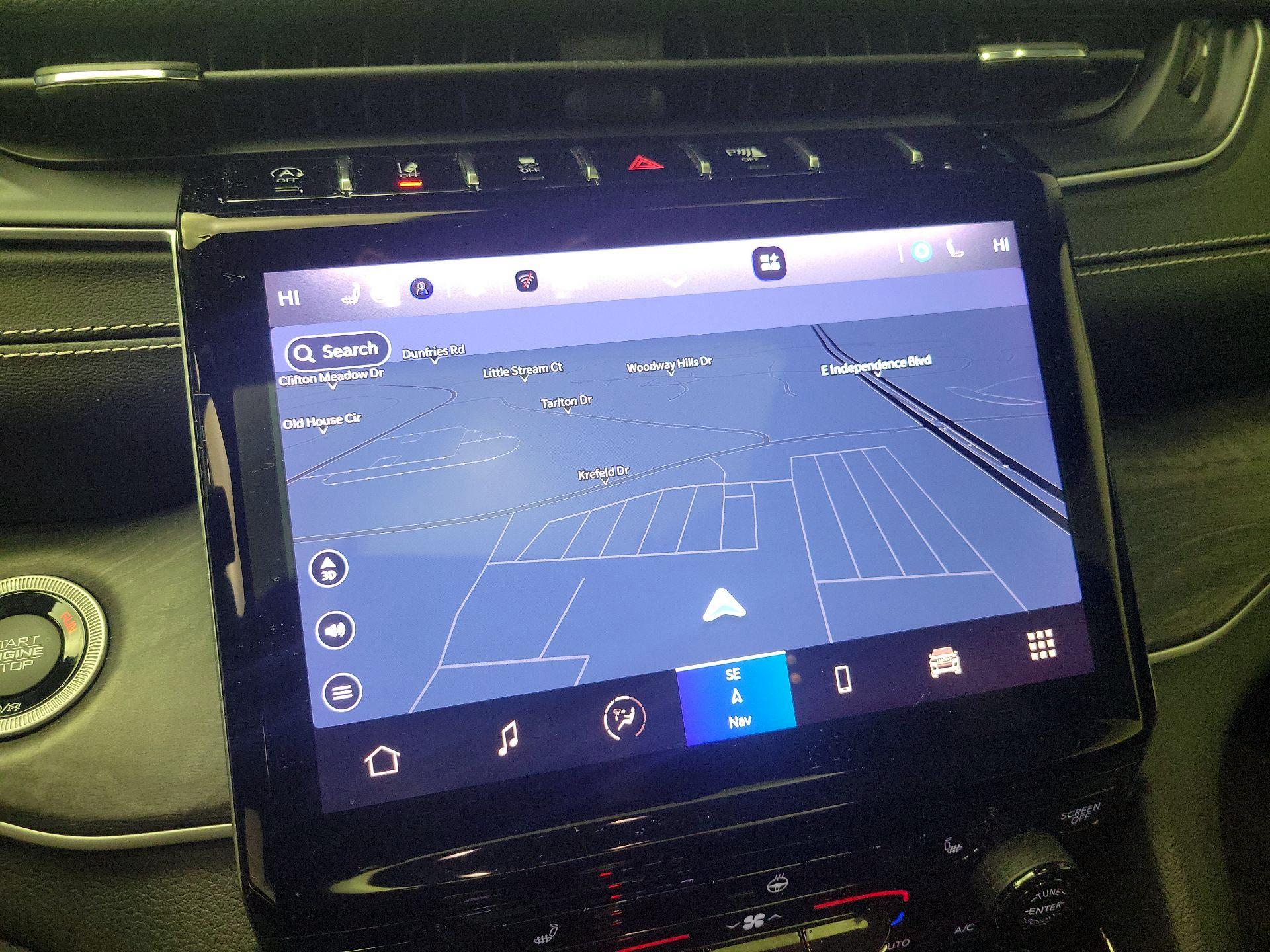 Thumbnail: 2023 Jeep Grand Cherokee - 14