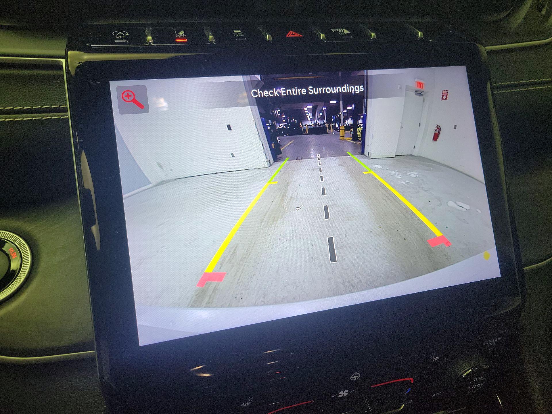 Thumbnail: 2023 Jeep Grand Cherokee - 15