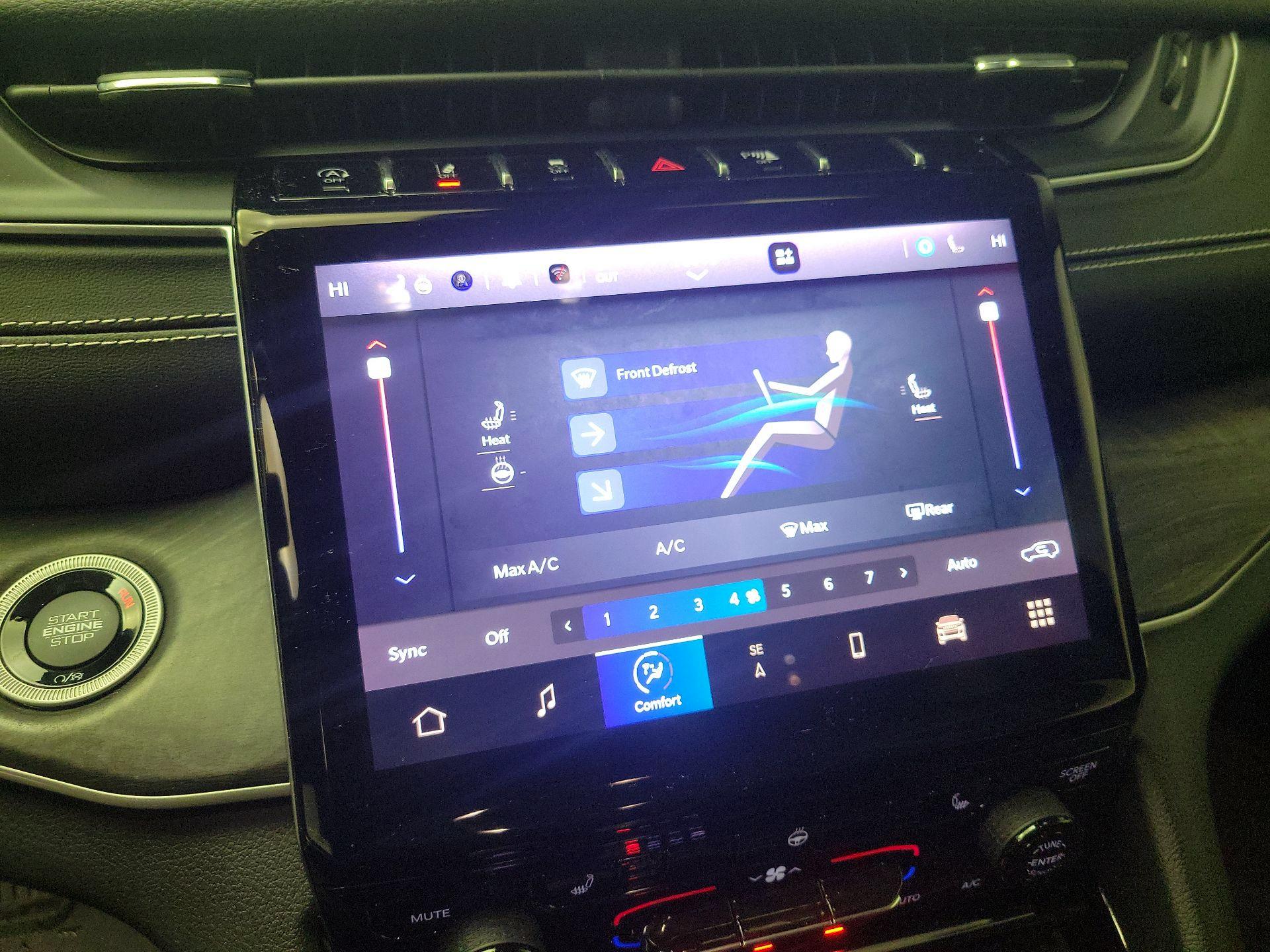 Thumbnail: 2023 Jeep Grand Cherokee - 17