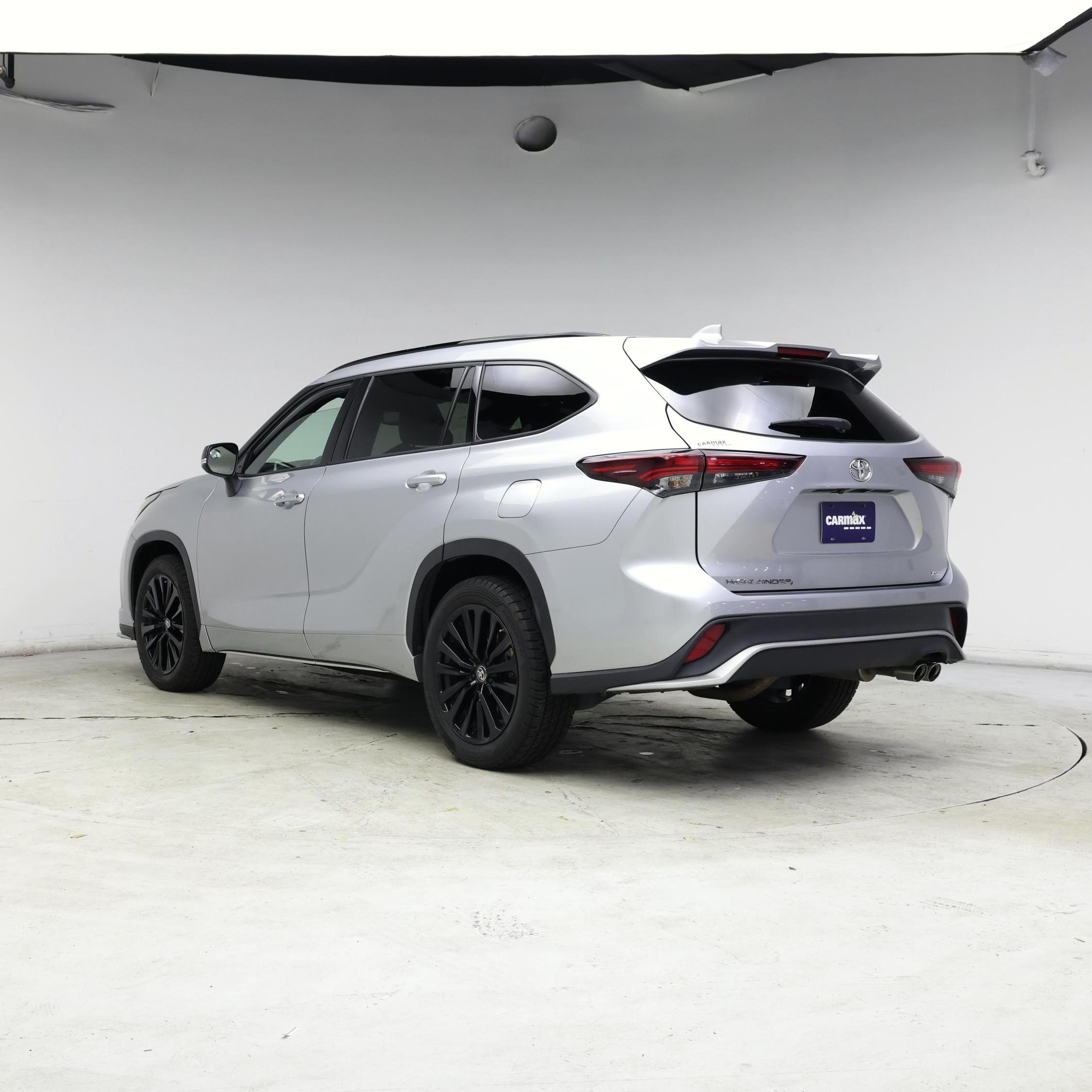 Thumbnail: 2024 Toyota Highlander - 2