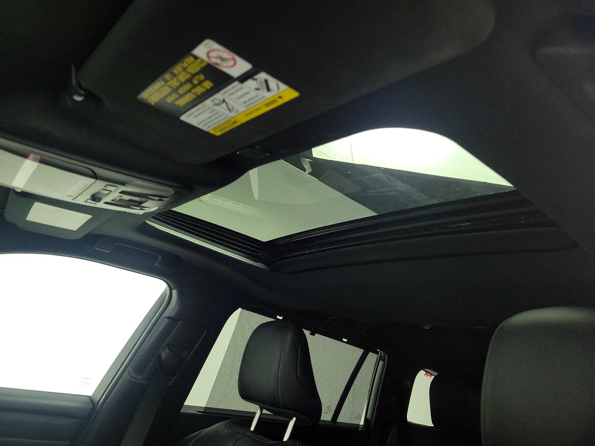 Thumbnail: 2024 Toyota Highlander - 19