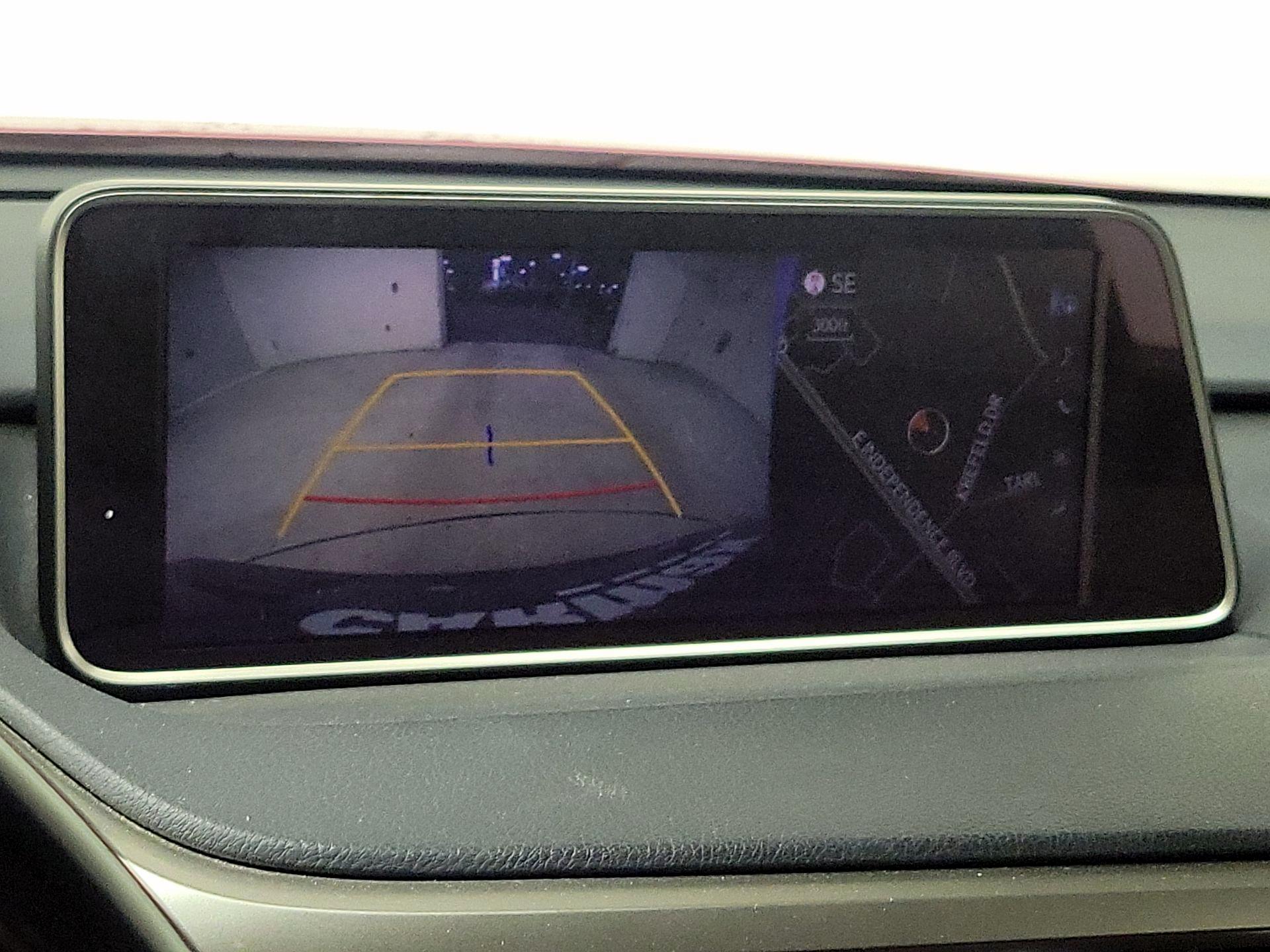 Thumbnail: 2018 Lexus RX - 15