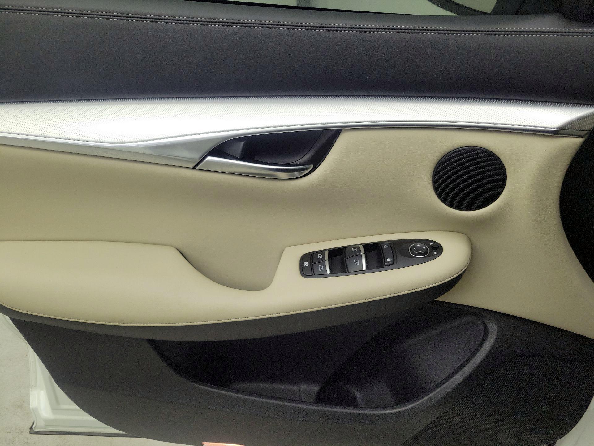 Thumbnail: 2021 INFINITI QX50 - 12