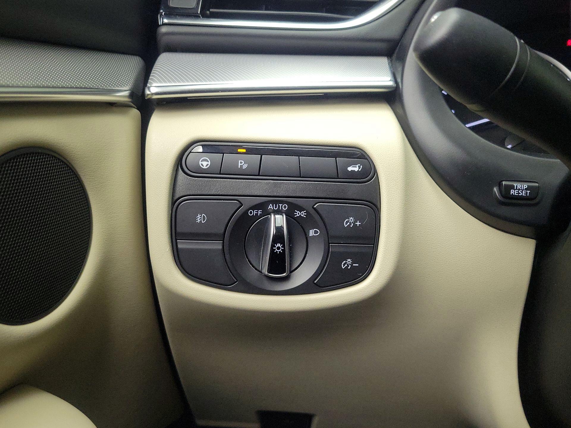 Thumbnail: 2021 INFINITI QX50 - 13