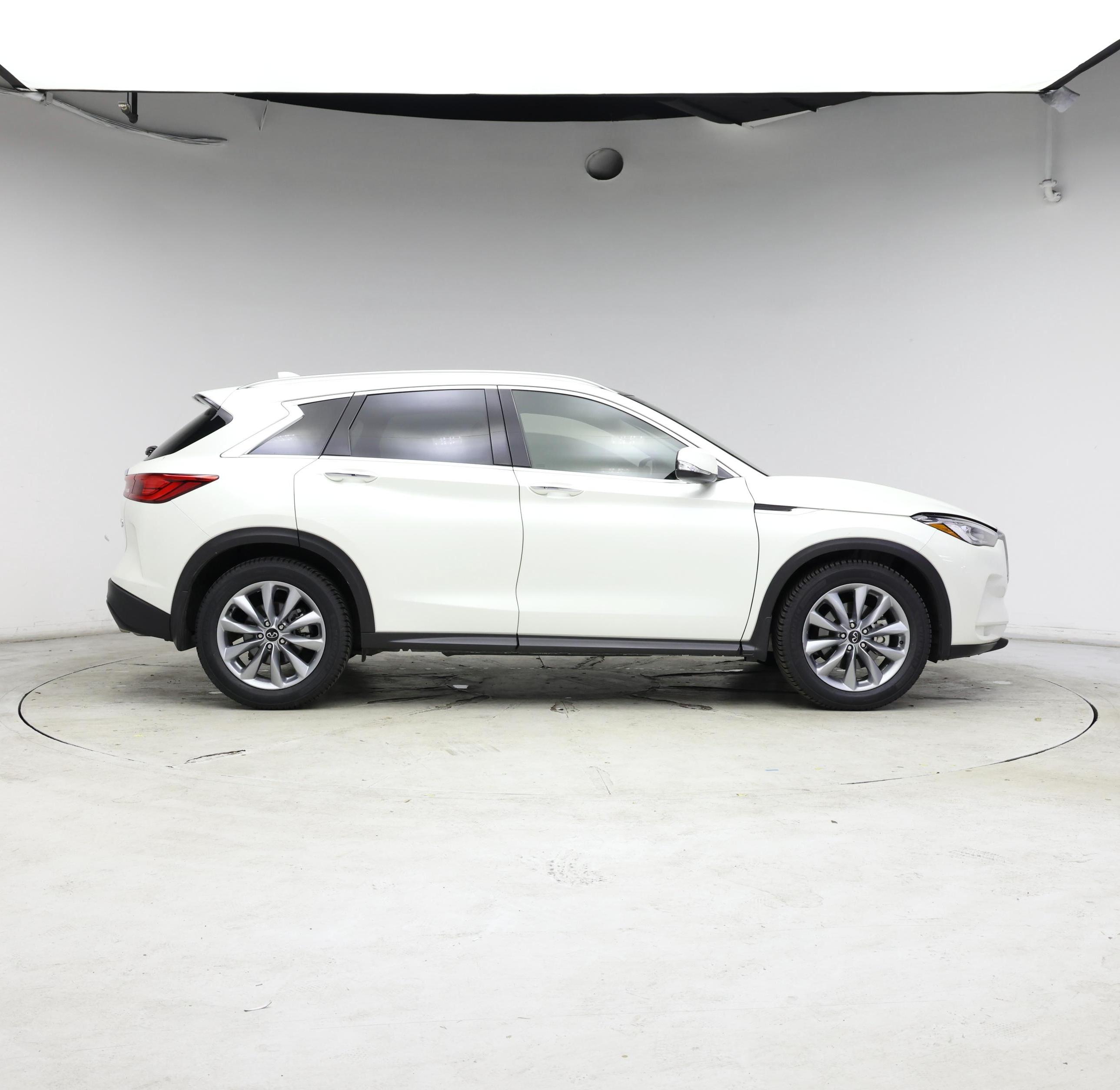 Thumbnail: 2021 INFINITI QX50 - 7