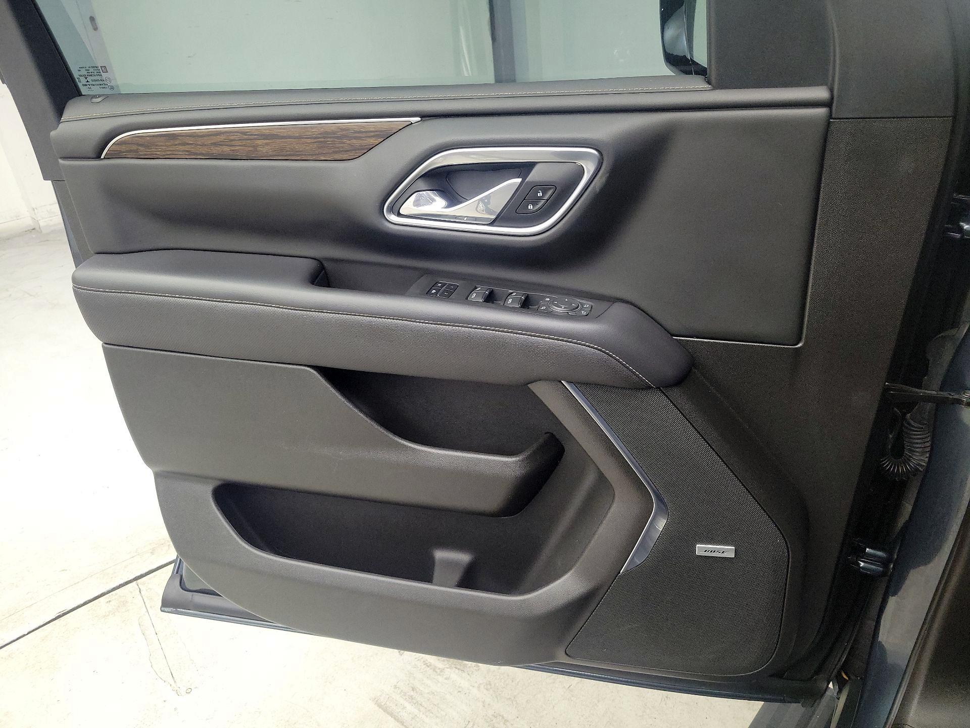 Thumbnail: 2021 Chevrolet Tahoe - 12