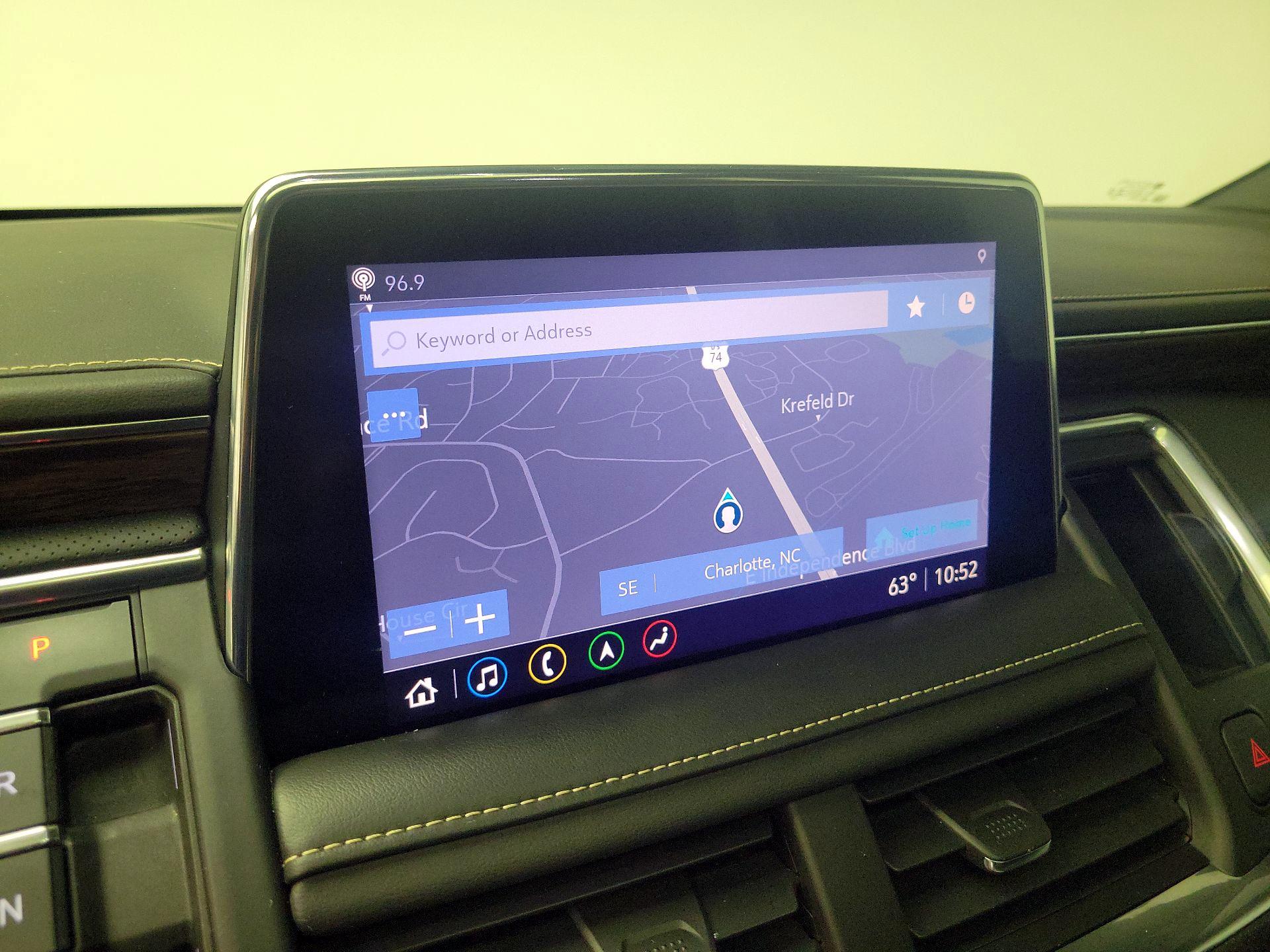 Thumbnail: 2021 Chevrolet Tahoe - 14