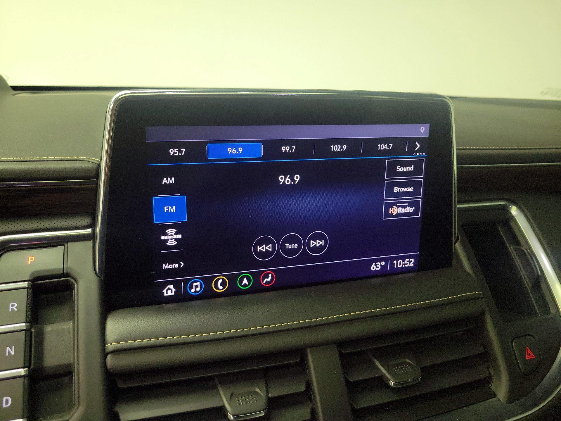 Thumbnail: 2021 Chevrolet Tahoe - 16