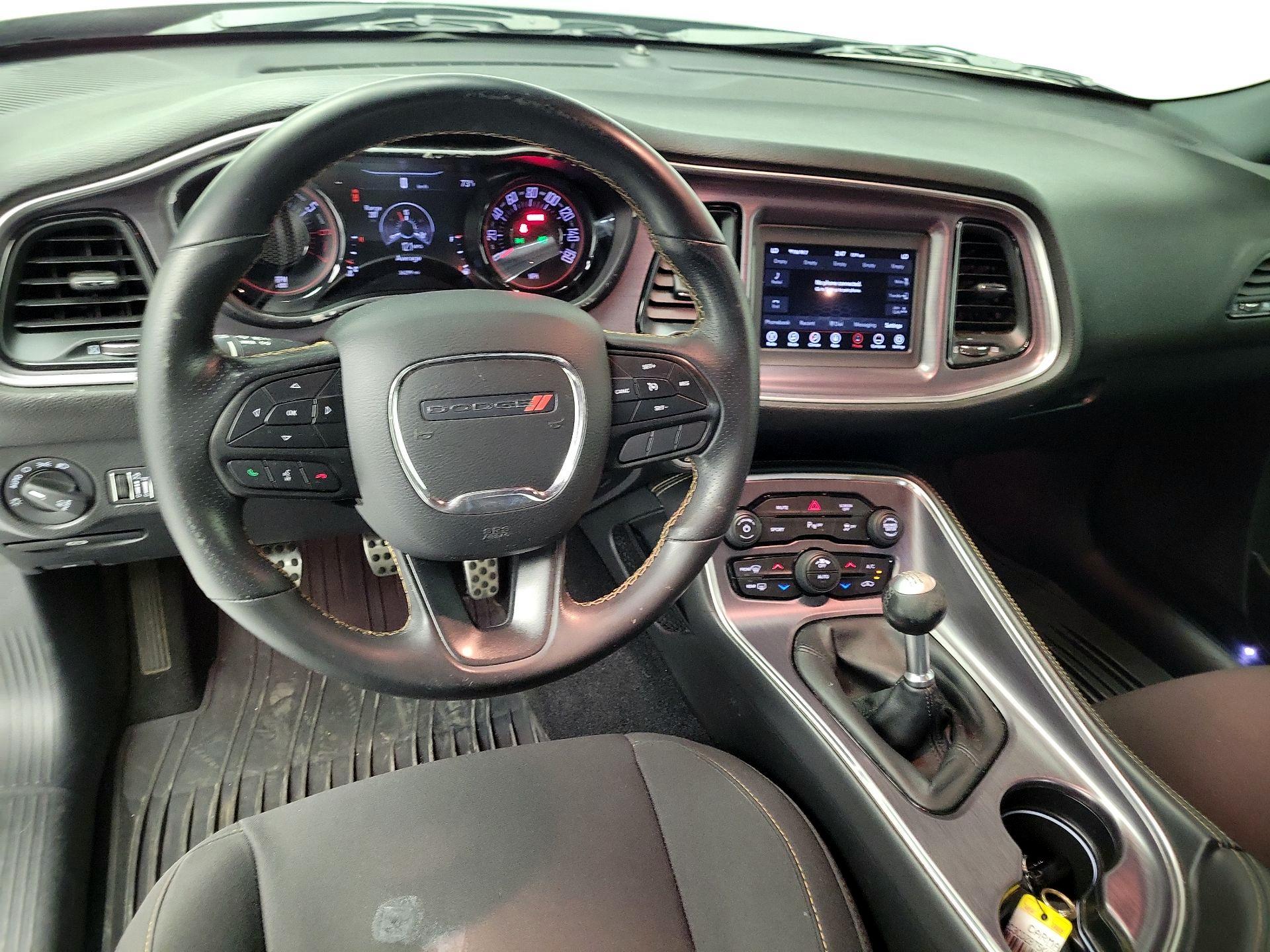 Thumbnail: 2019 Dodge Challenger - 9