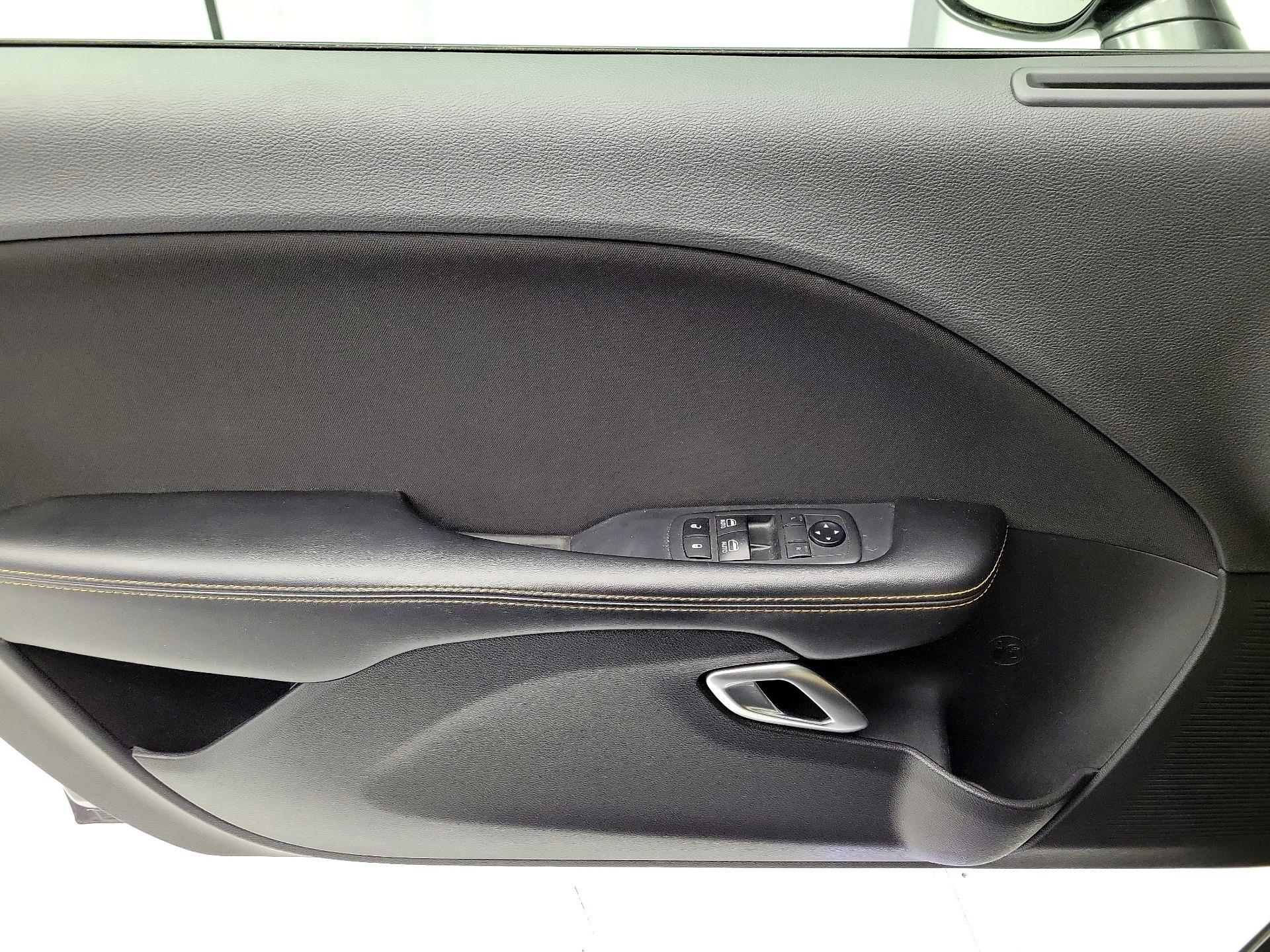 Thumbnail: 2019 Dodge Challenger - 12