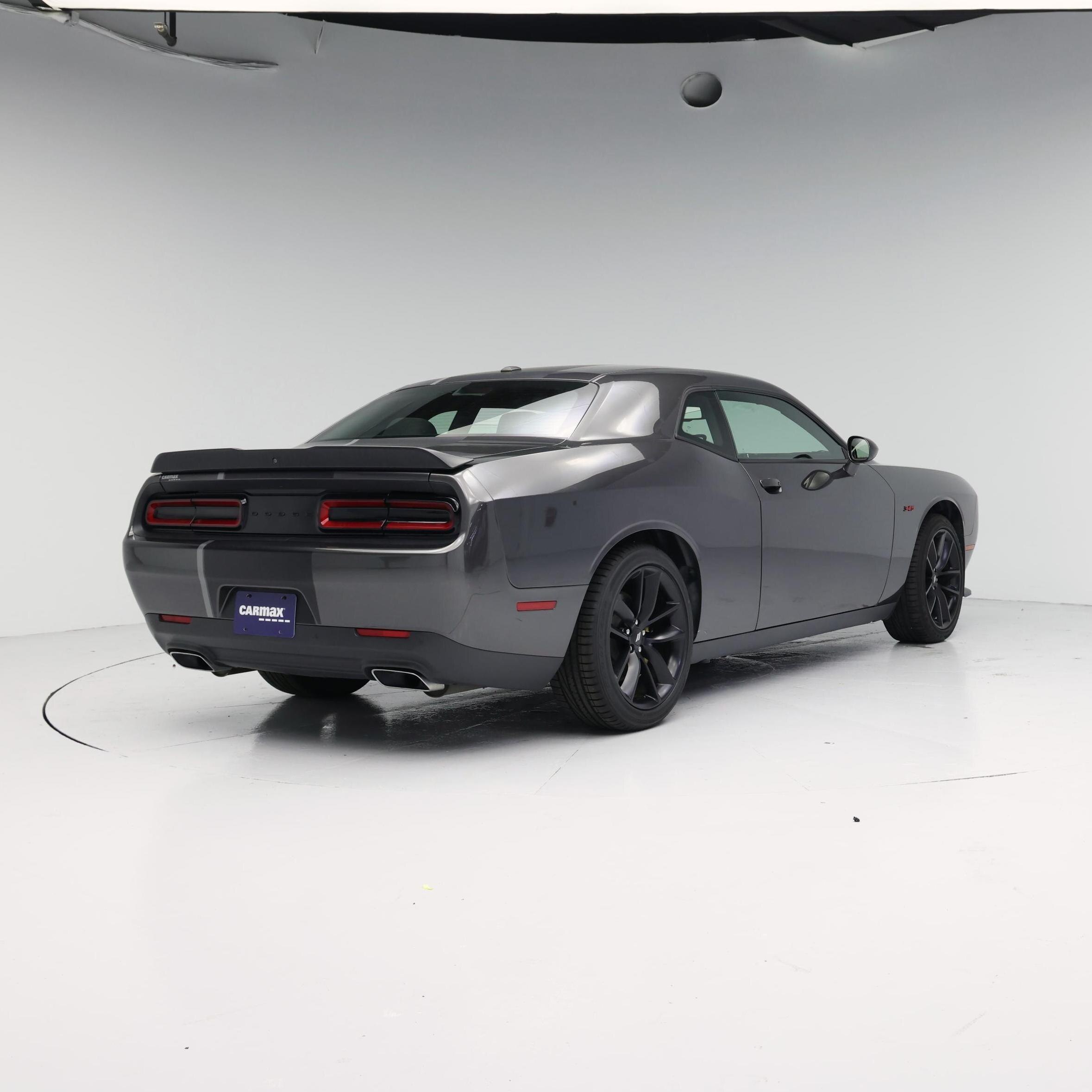 Thumbnail: 2019 Dodge Challenger - 8