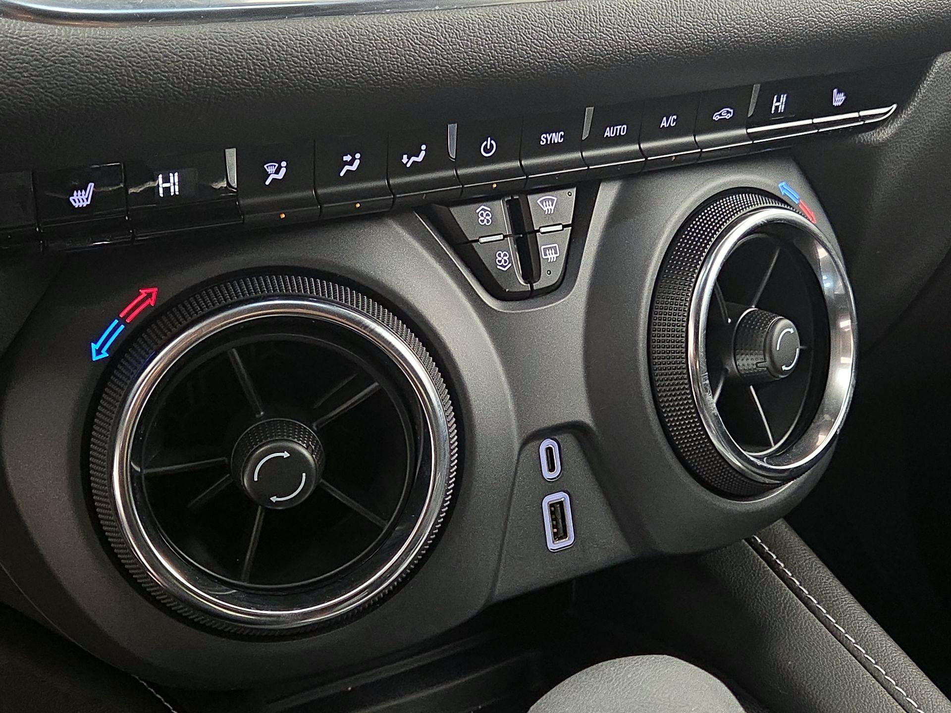 Thumbnail: 2023 Chevrolet Blazer - 16