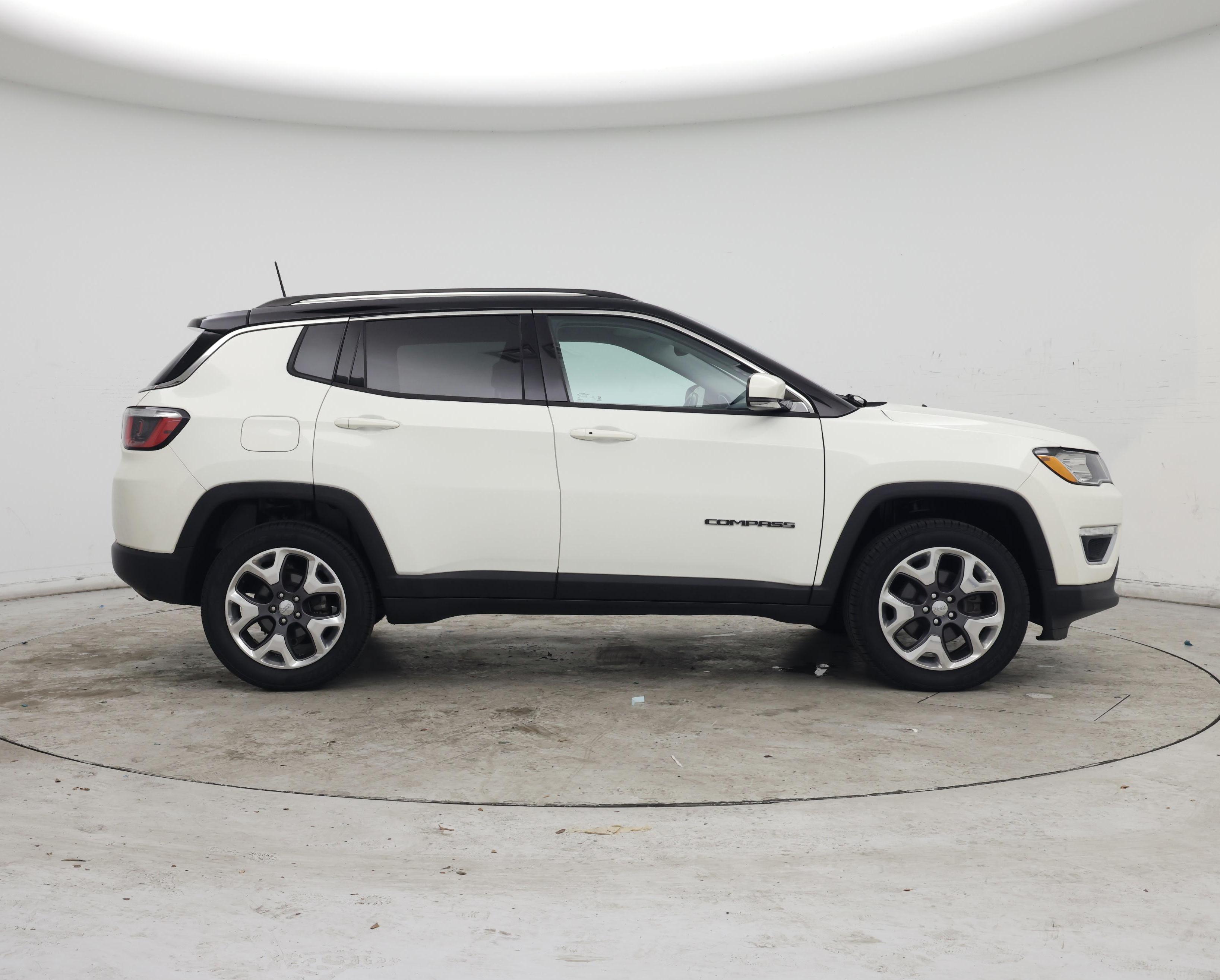 Thumbnail: 2020 Jeep Compass - 7