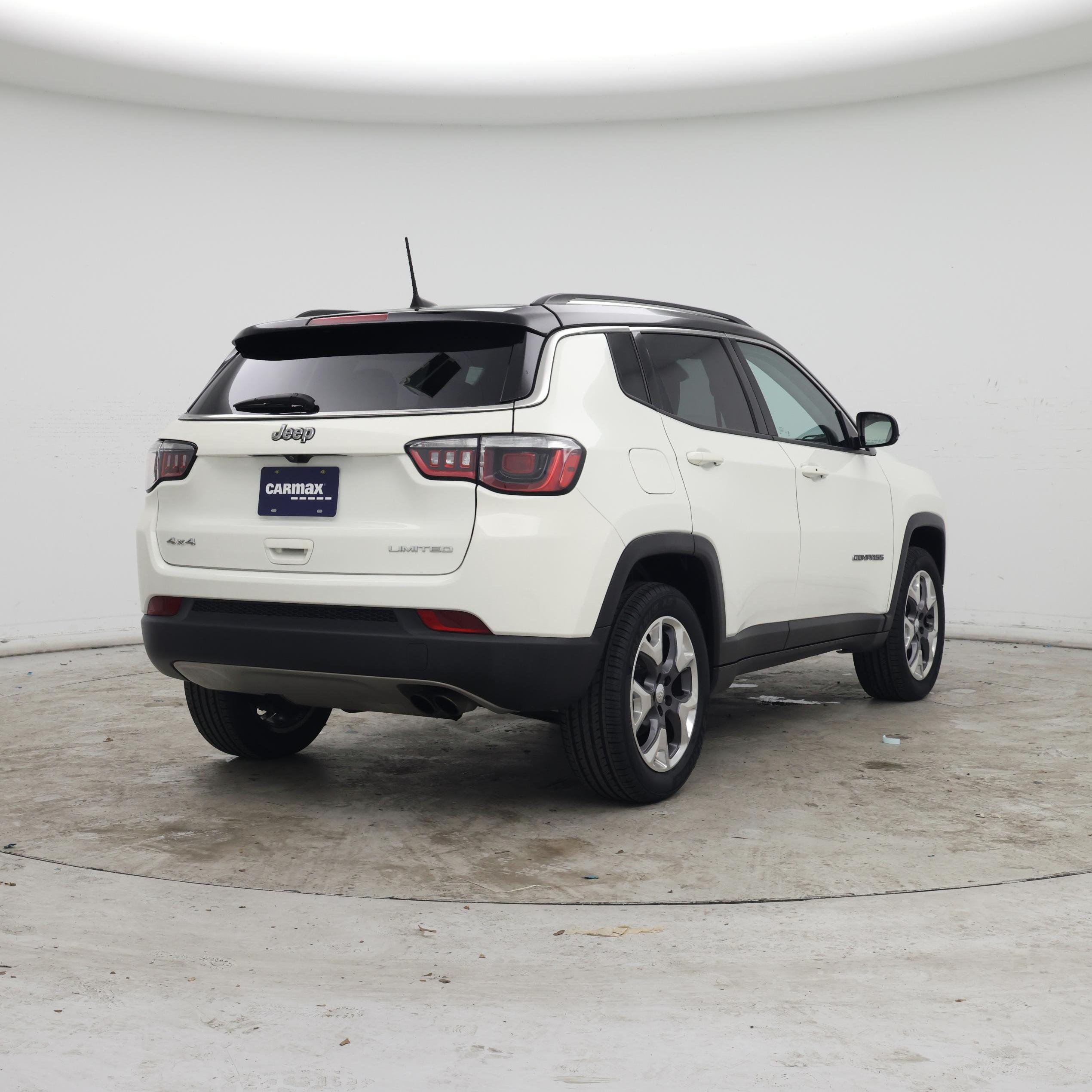 Thumbnail: 2020 Jeep Compass - 8