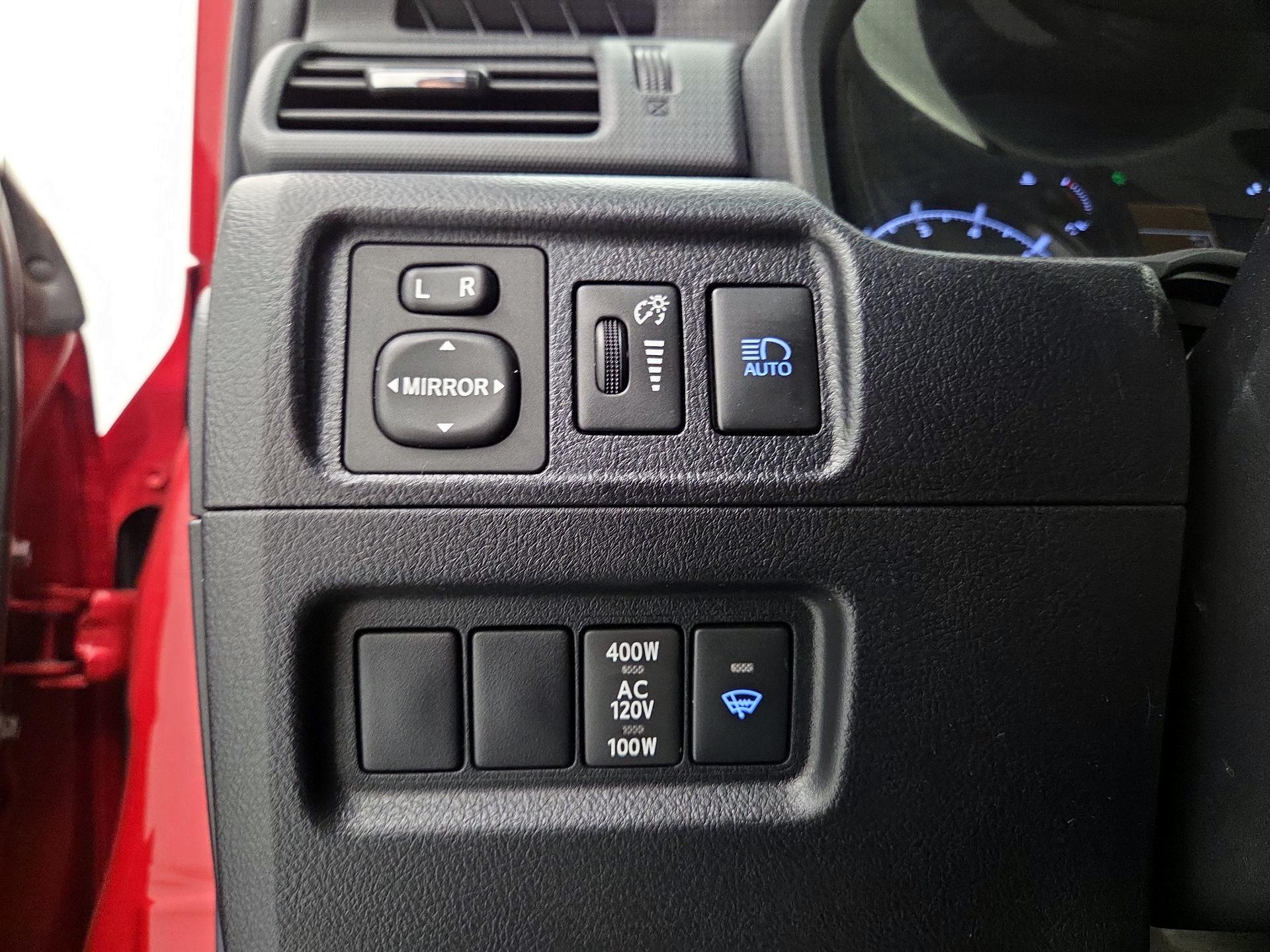 Thumbnail: 2022 Toyota 4Runner - 13