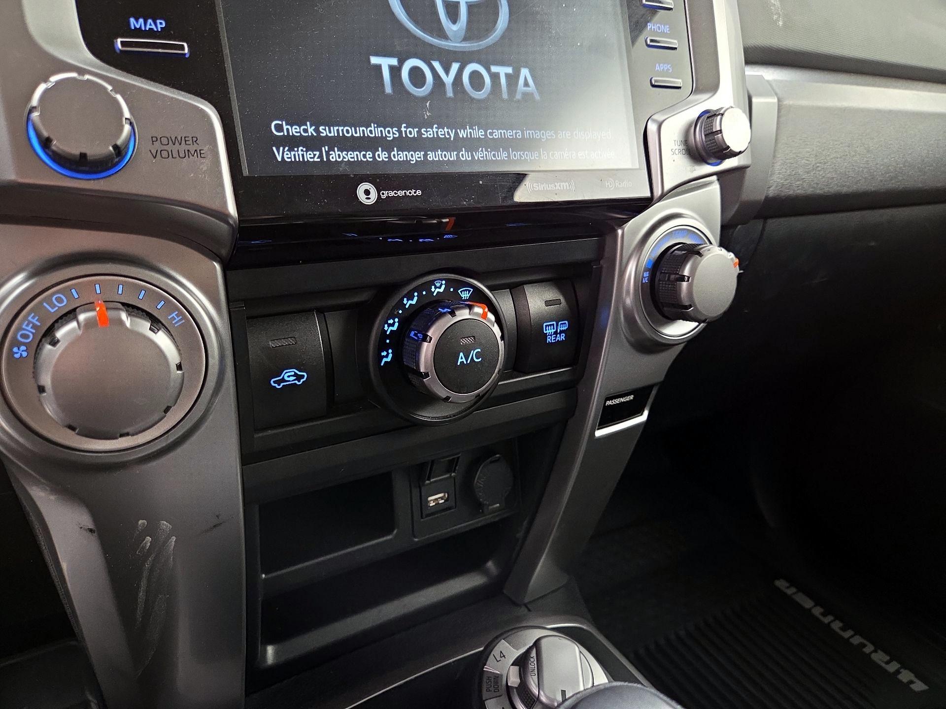 Thumbnail: 2022 Toyota 4Runner - 16