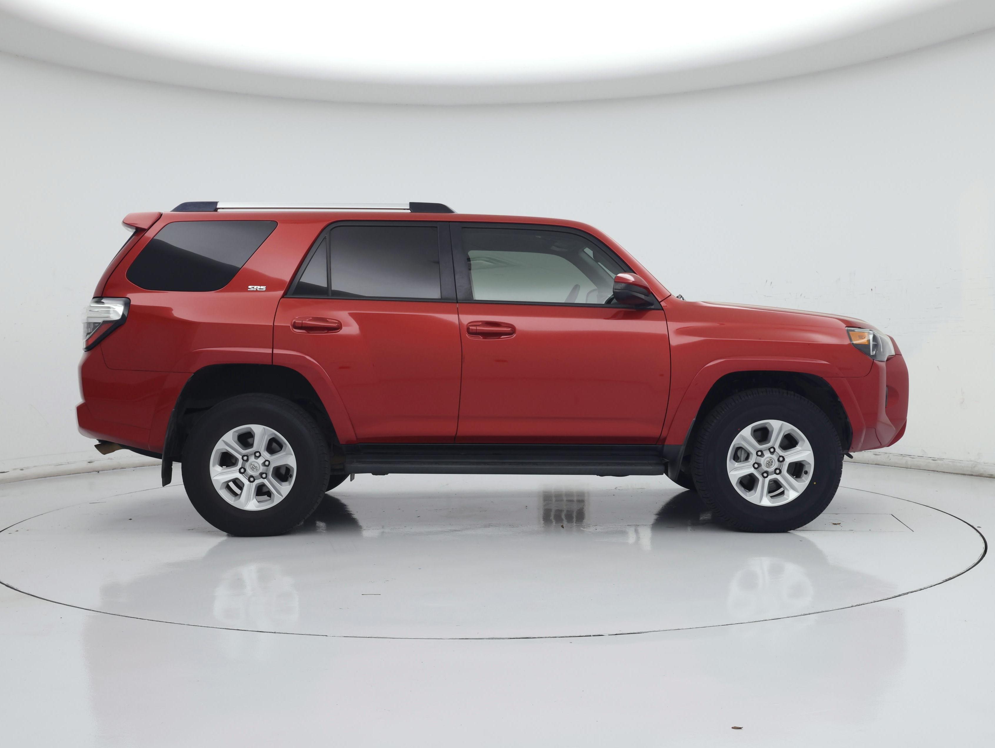 Thumbnail: 2022 Toyota 4Runner - 7