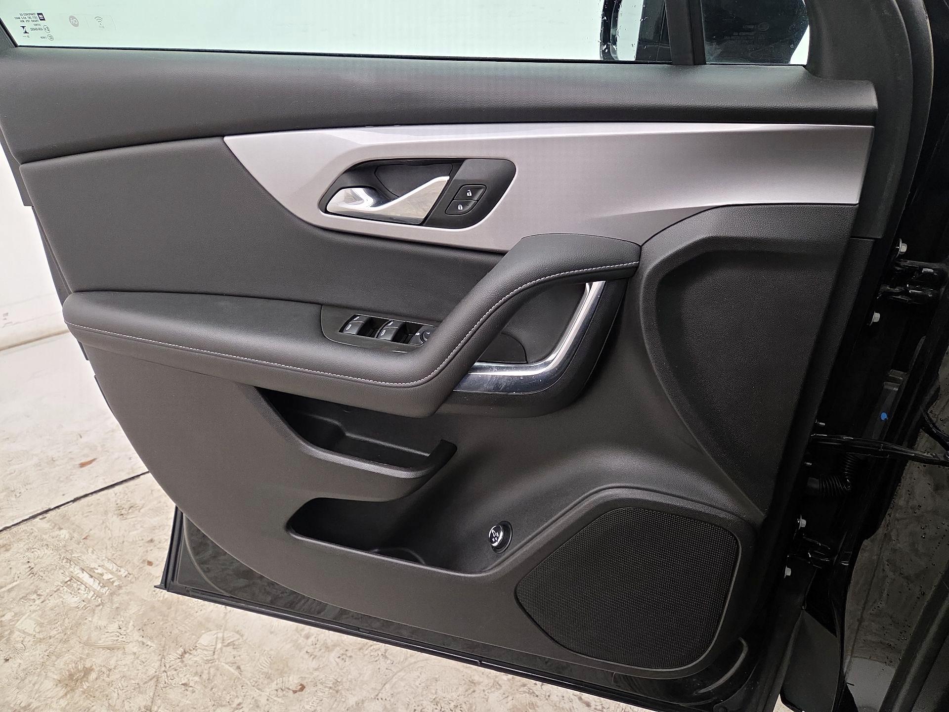 Thumbnail: 2024 Chevrolet Blazer - 12