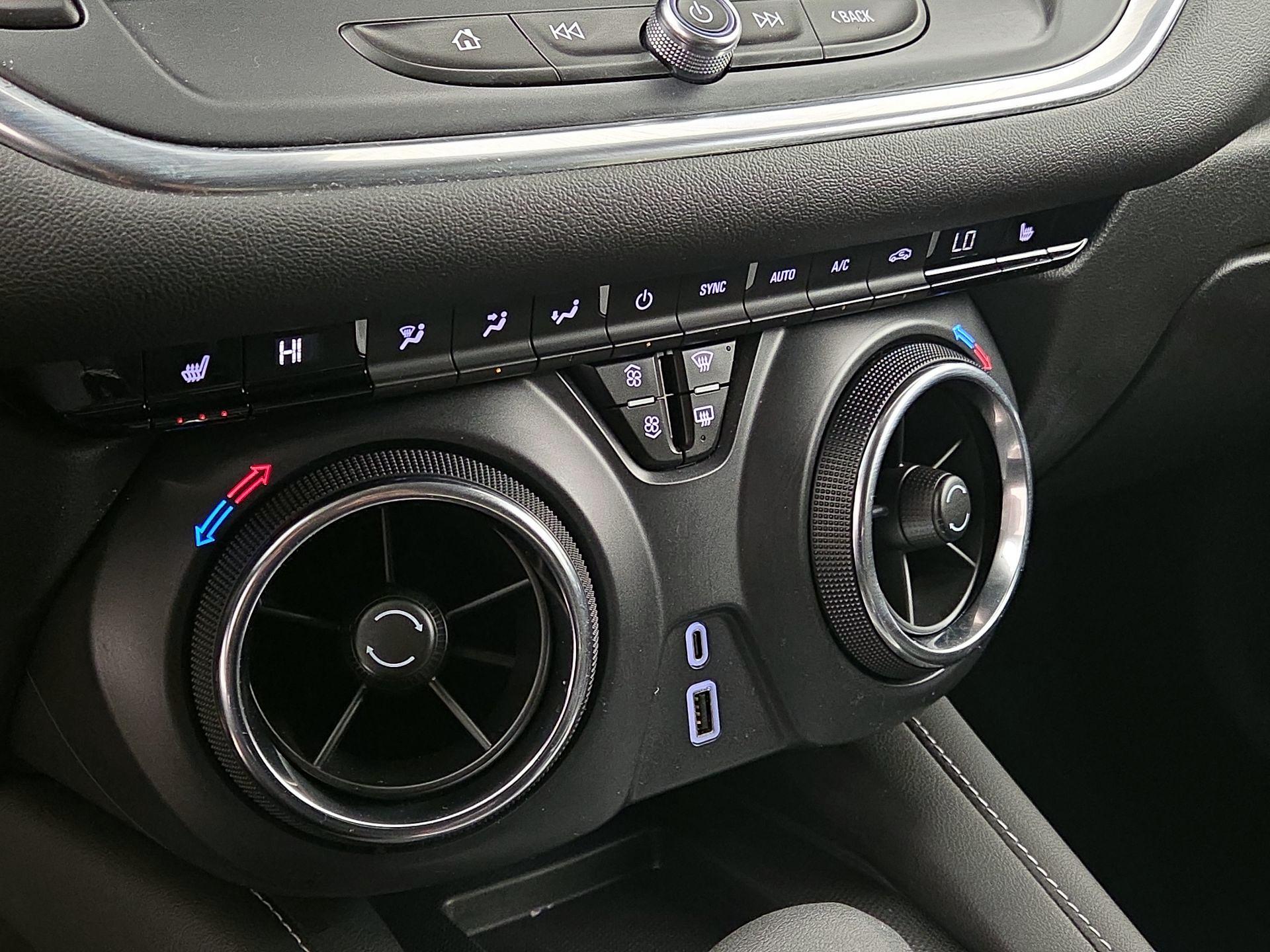 Thumbnail: 2024 Chevrolet Blazer - 16