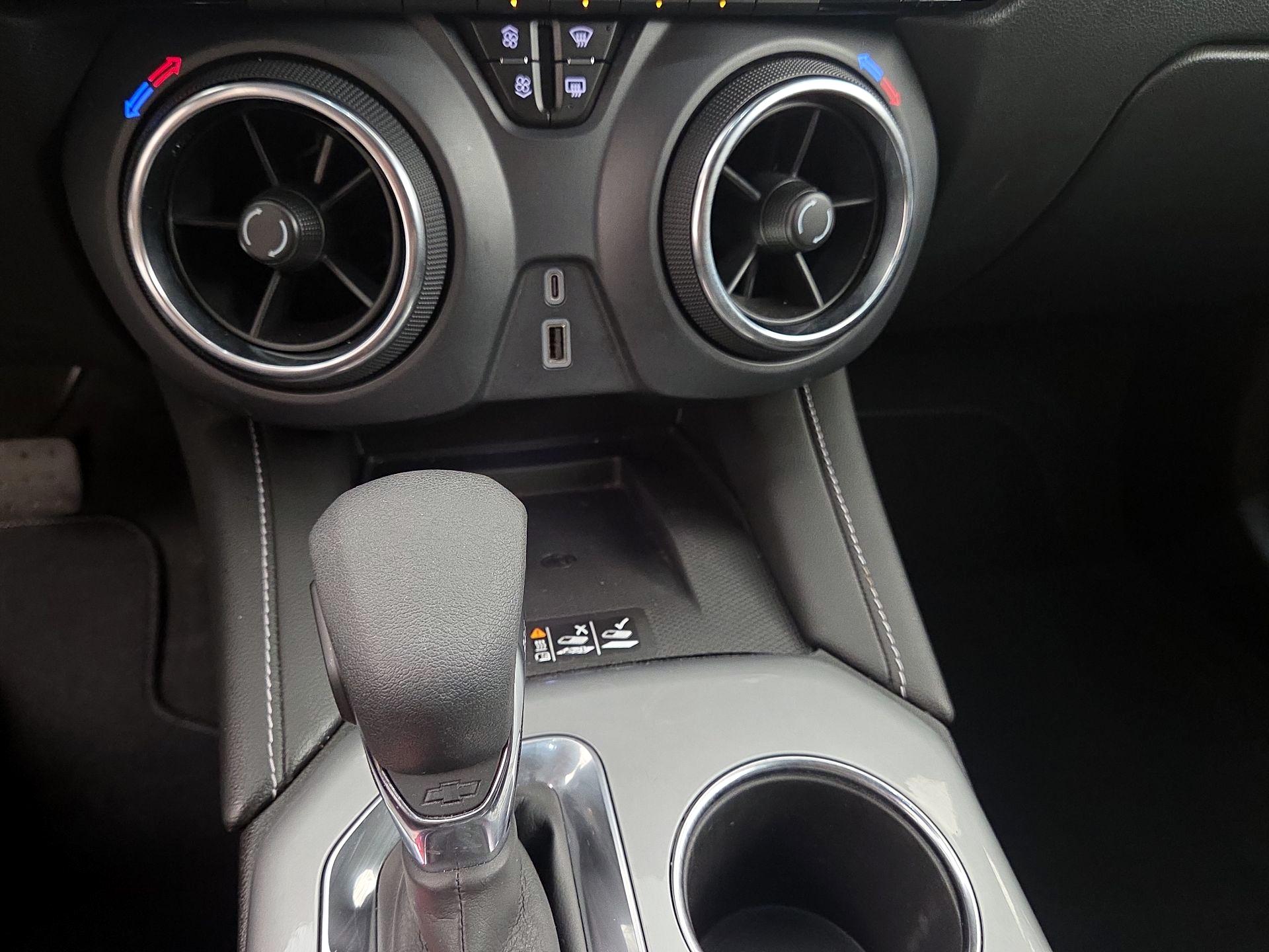 Thumbnail: 2024 Chevrolet Blazer - 18