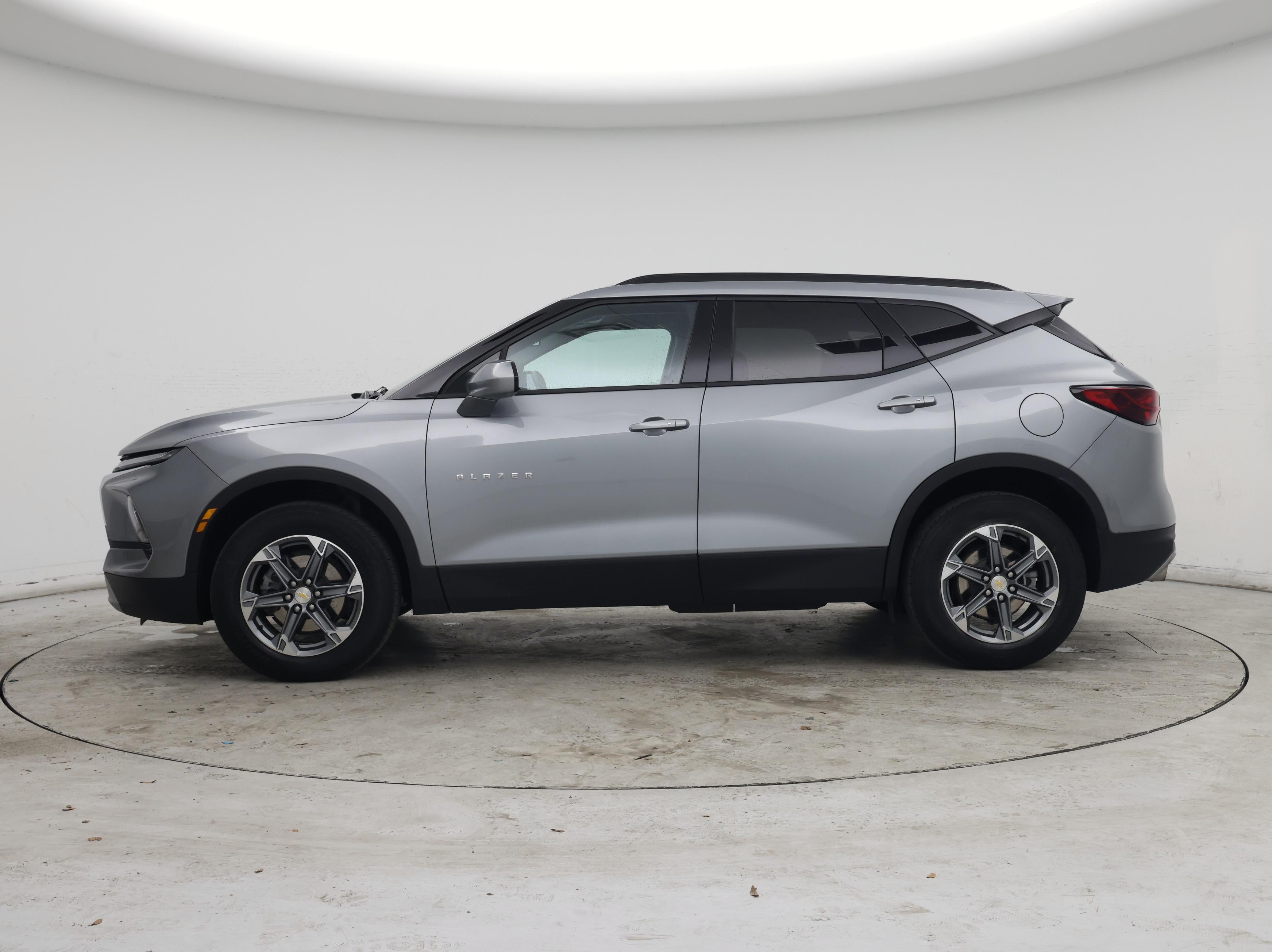 Thumbnail: 2024 Chevrolet Blazer - 3