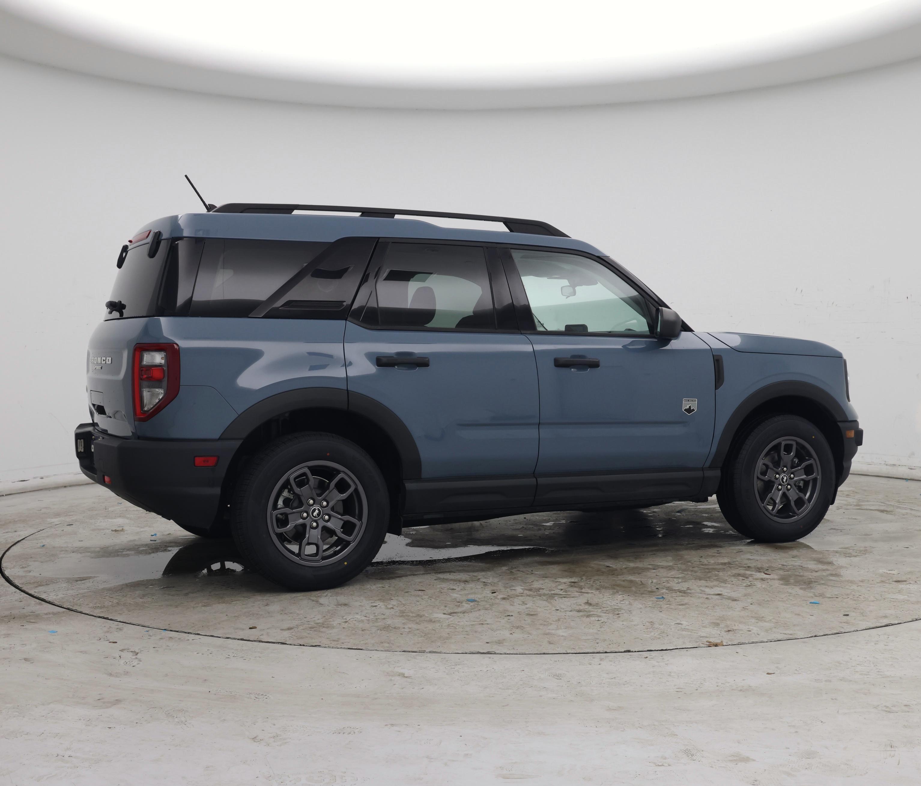 Thumbnail: 2022 Ford Bronco Sport - 2