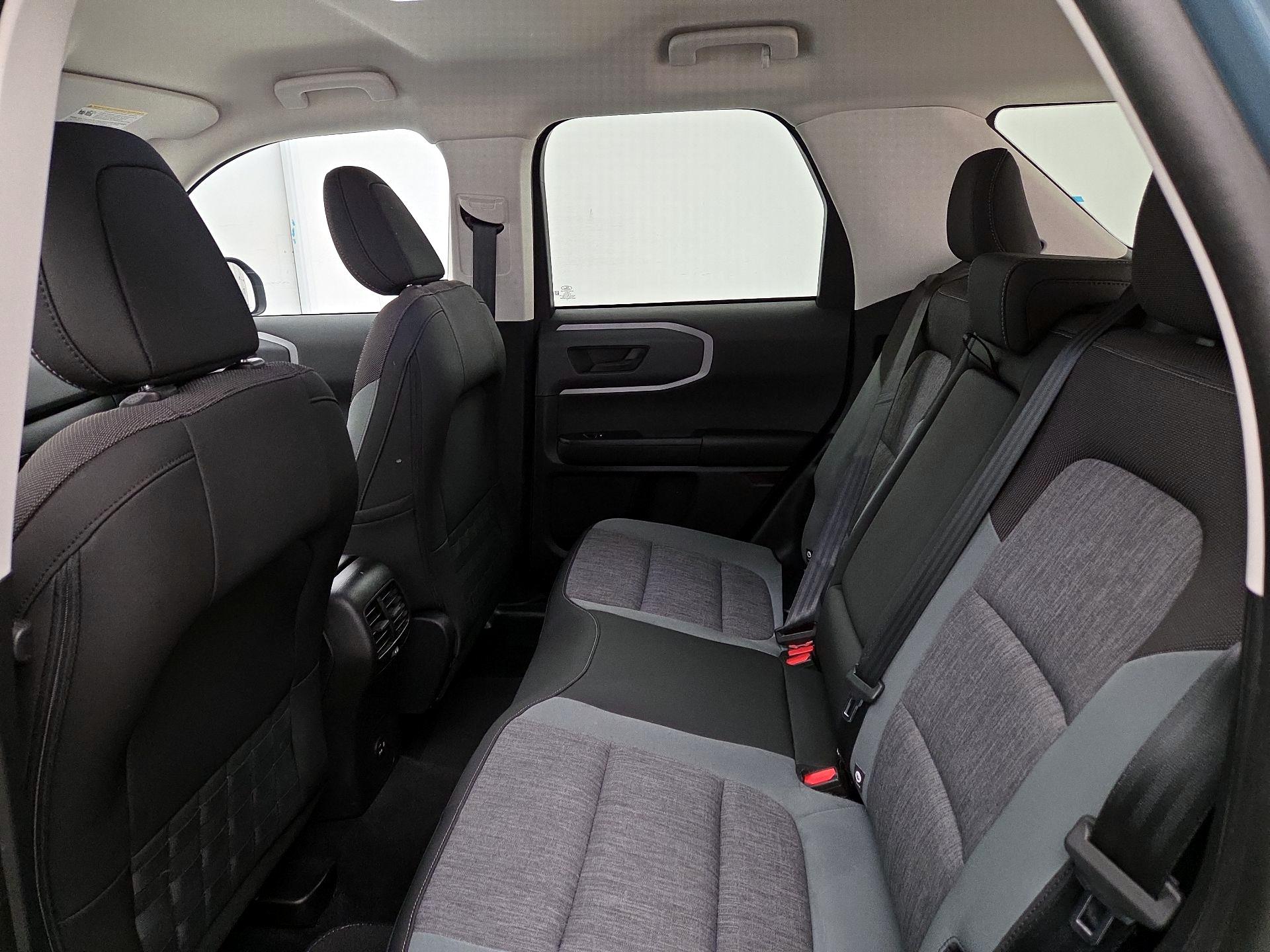 Thumbnail: 2022 Ford Bronco Sport - 19