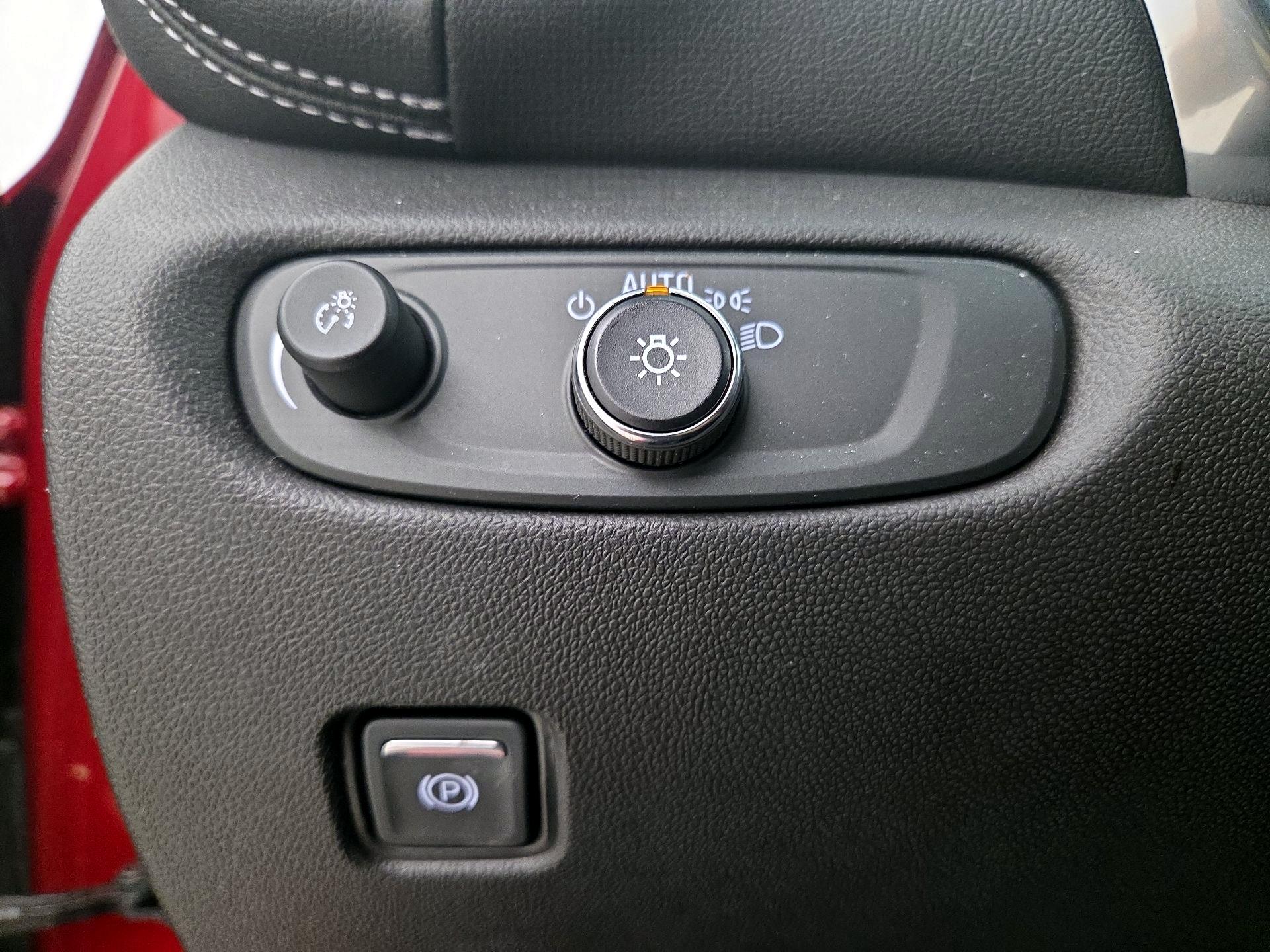 Thumbnail: 2023 Chevrolet Blazer - 13