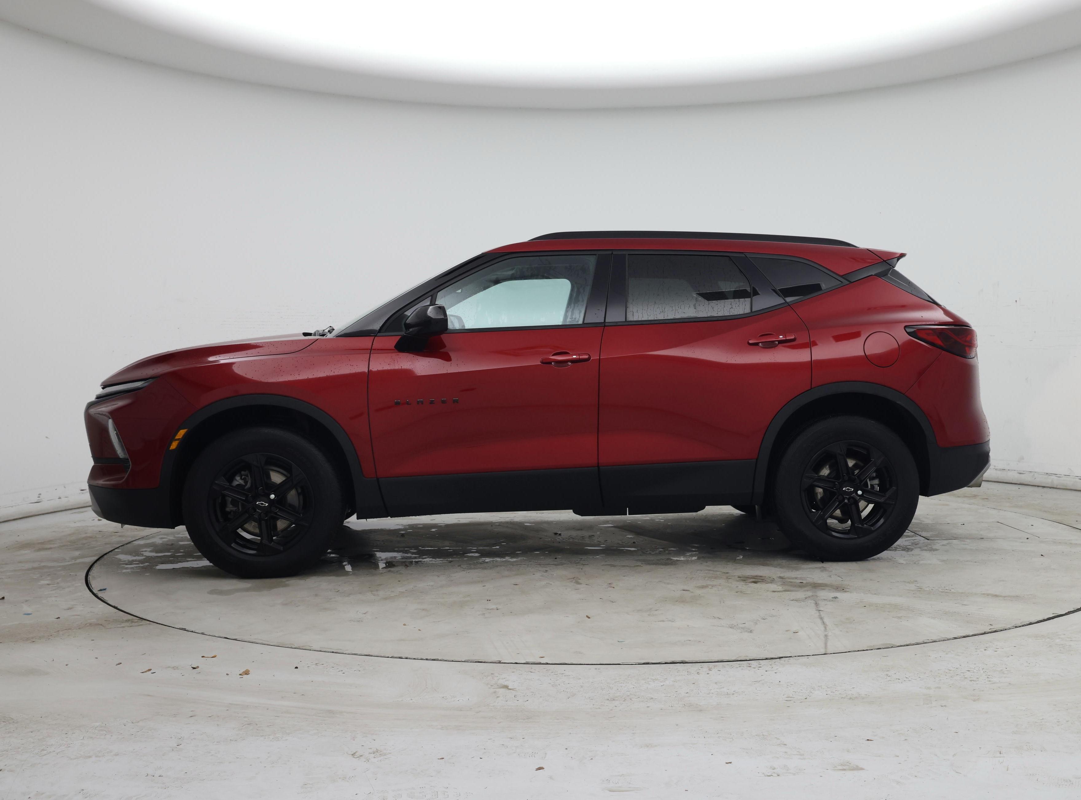 Thumbnail: 2023 Chevrolet Blazer - 3