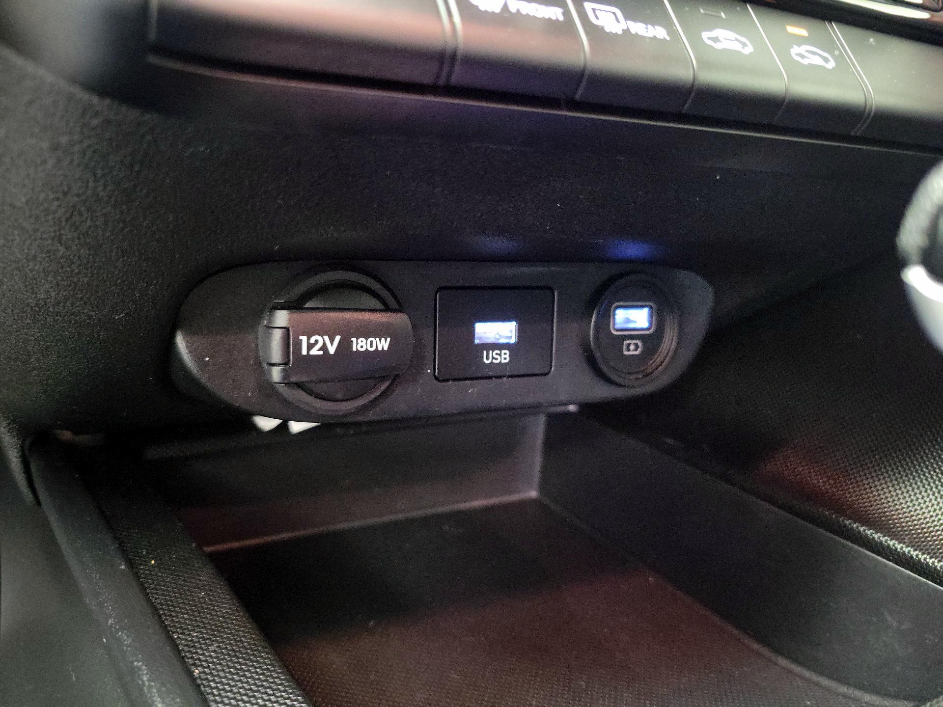 Thumbnail: 2023 Hyundai Elantra - 18