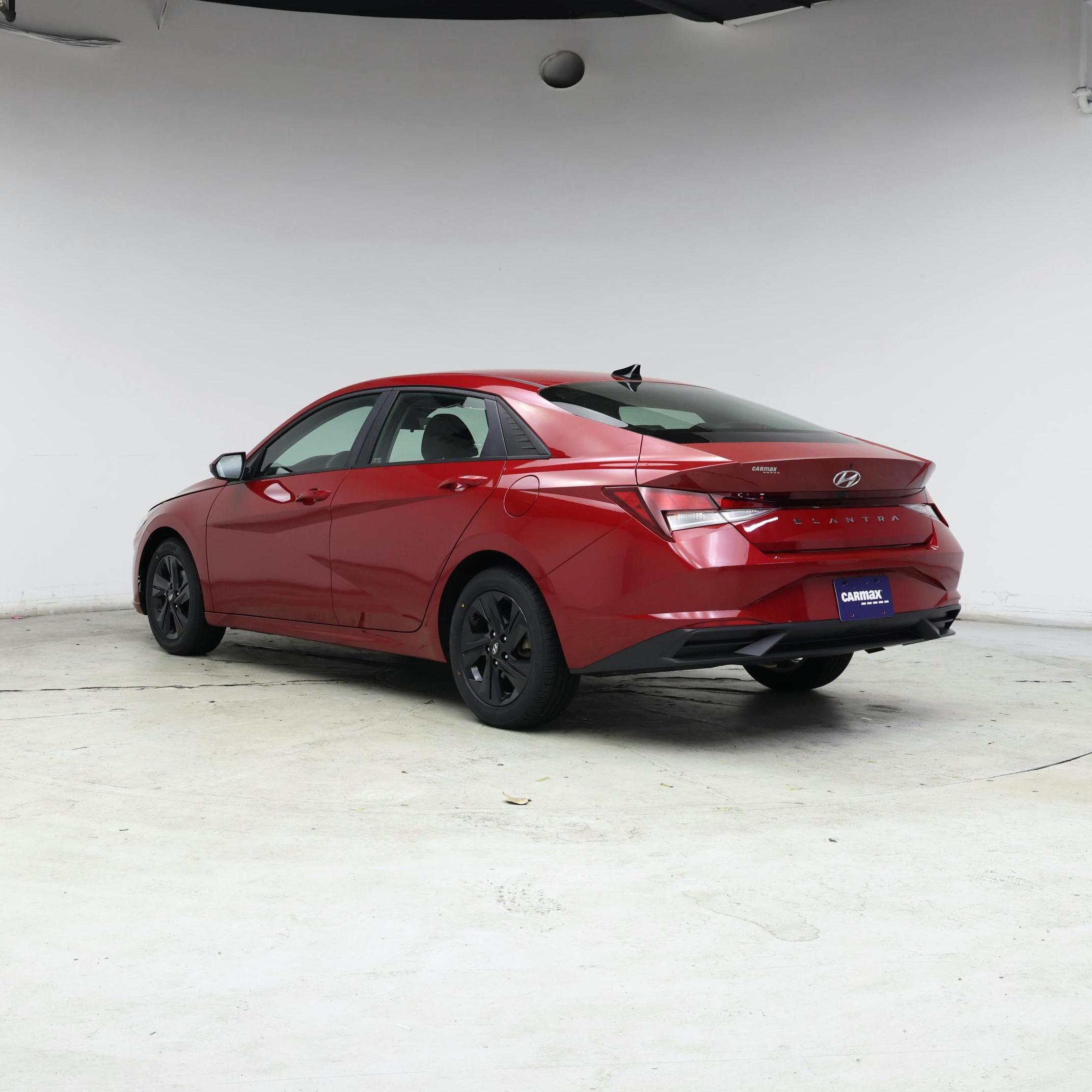 Thumbnail: 2023 Hyundai Elantra - 2