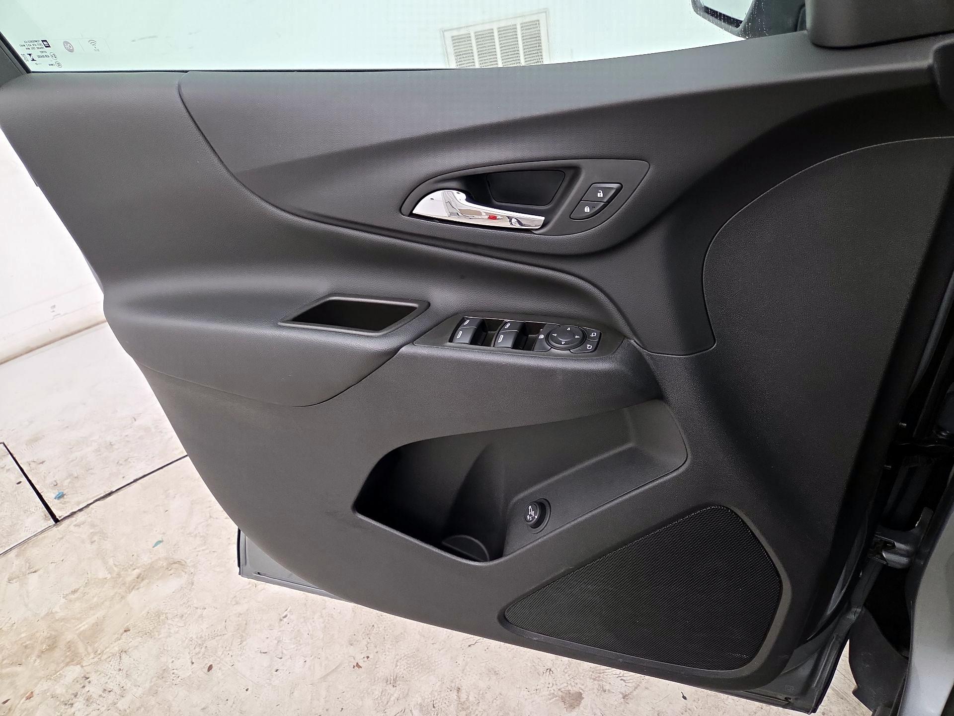 Thumbnail: 2023 Chevrolet Equinox - 12