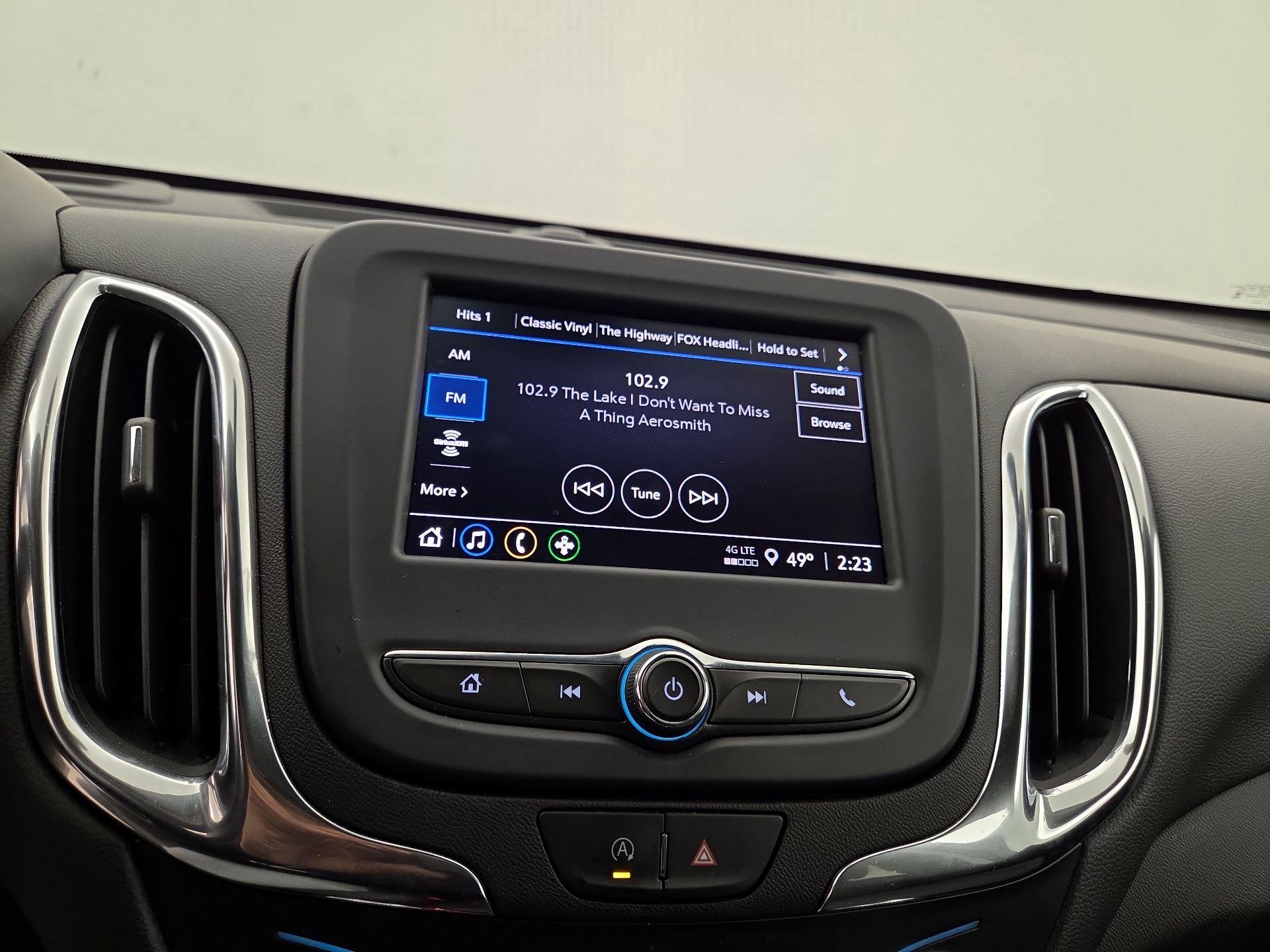 Thumbnail: 2023 Chevrolet Equinox - 15