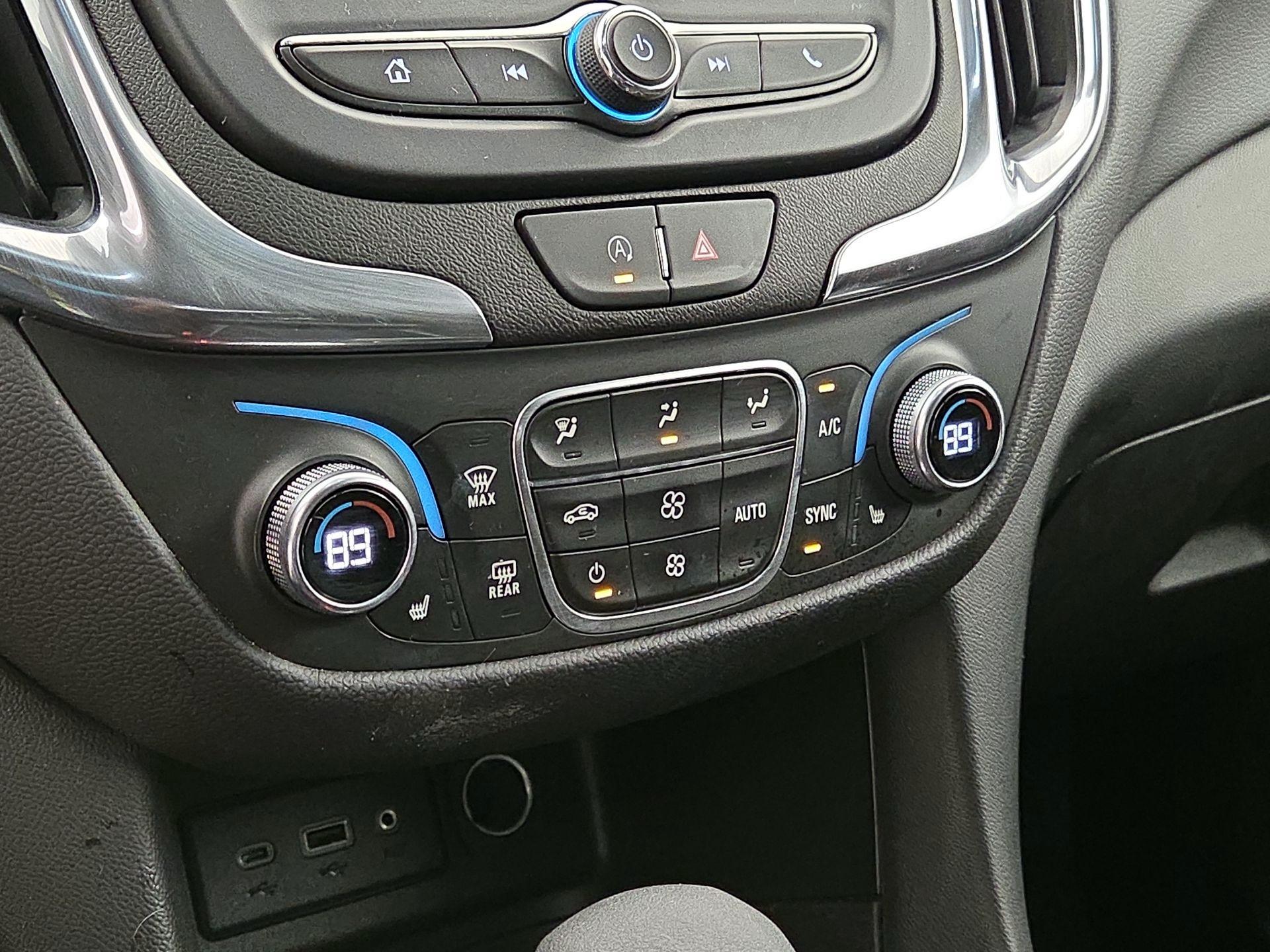 Thumbnail: 2024 Chevrolet Equinox - 16