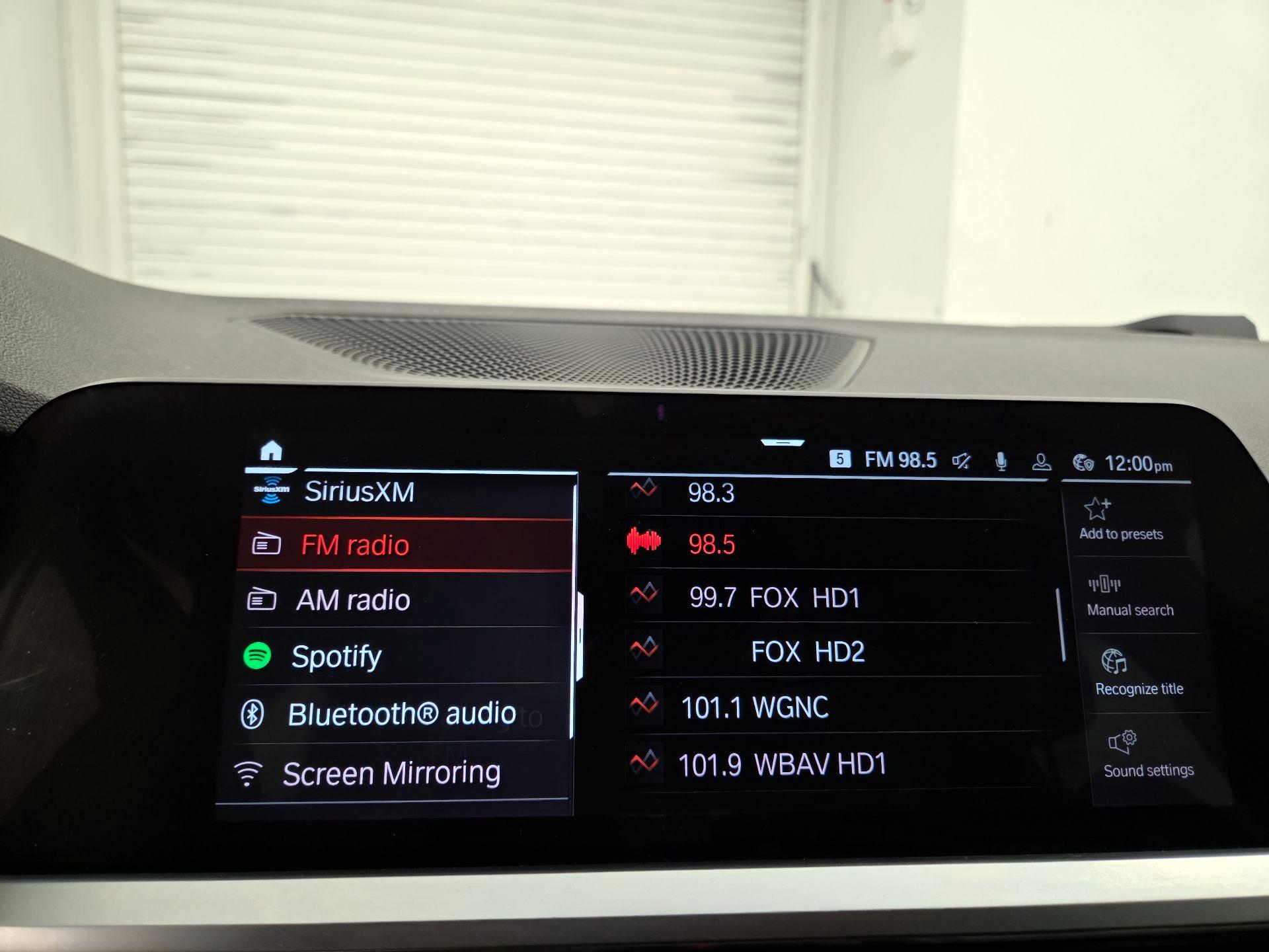 Thumbnail: 2022 BMW 4 Series - 16