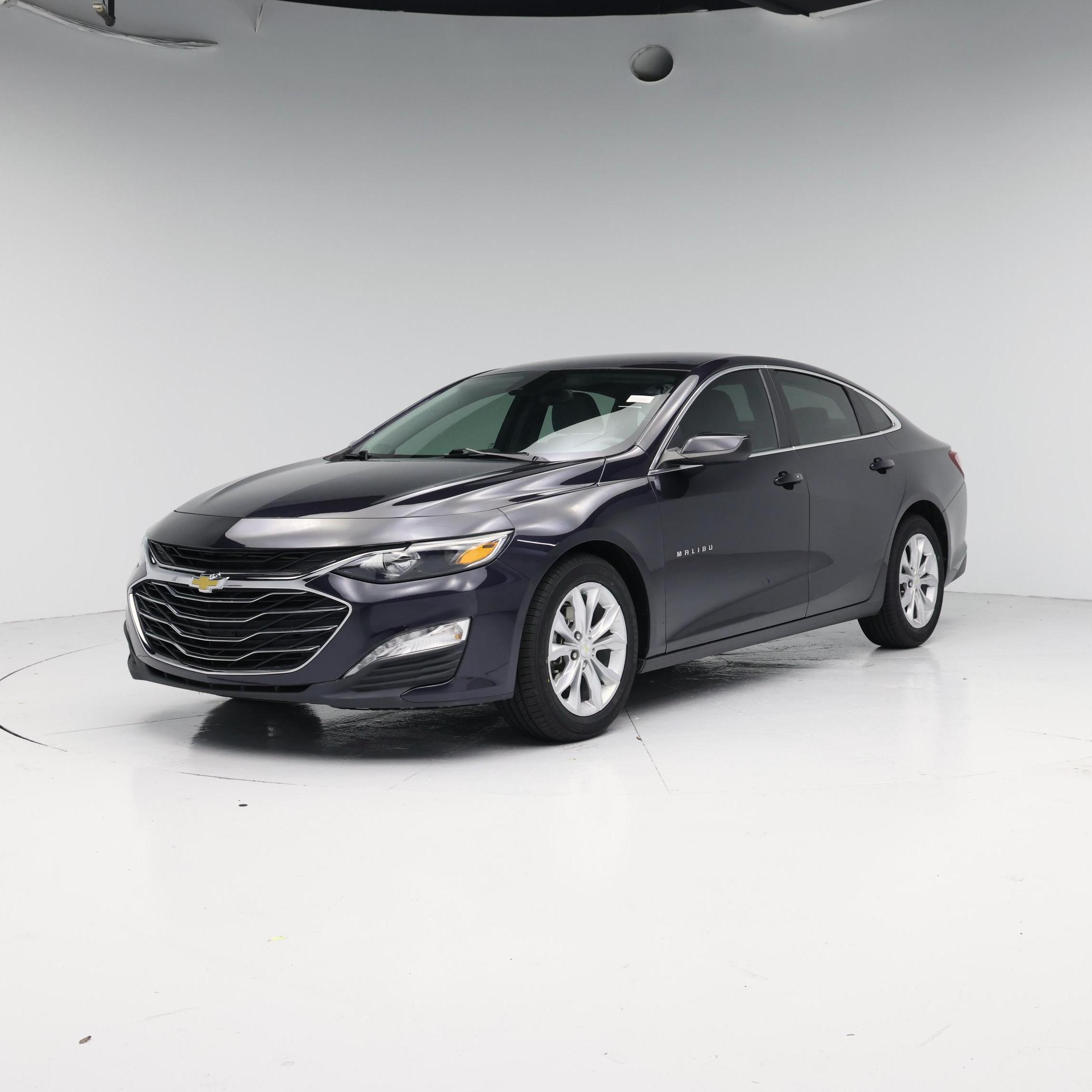 Thumbnail: 2022 Chevrolet Malibu - 4