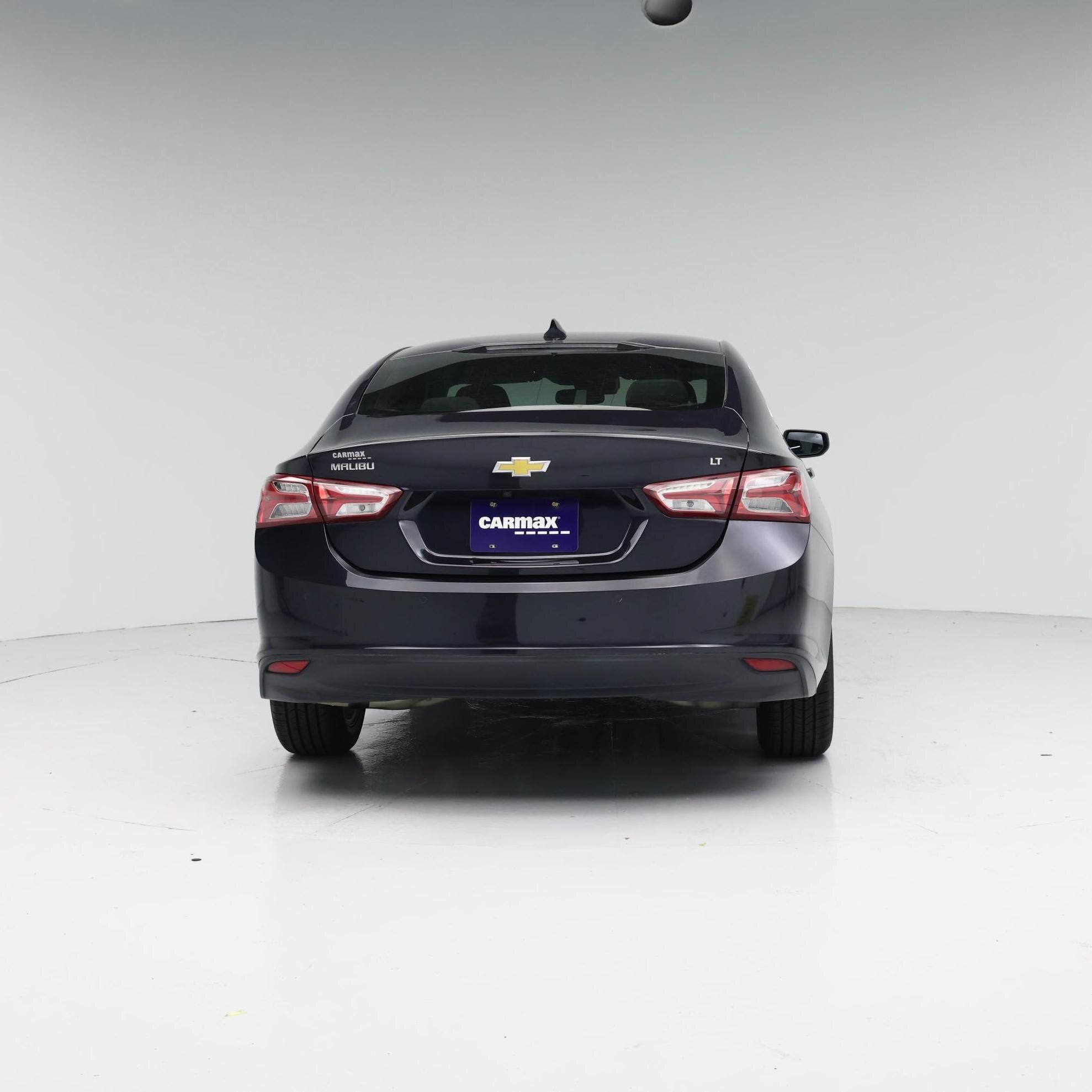 Thumbnail: 2022 Chevrolet Malibu - 6