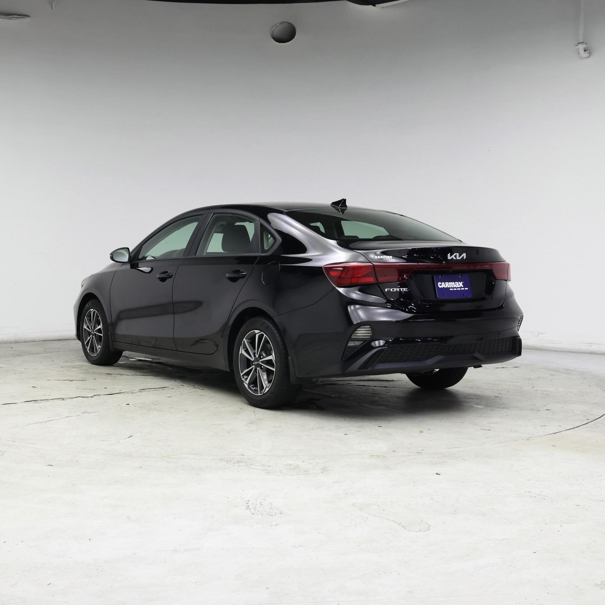 Thumbnail: 2022 Kia Forte - 2