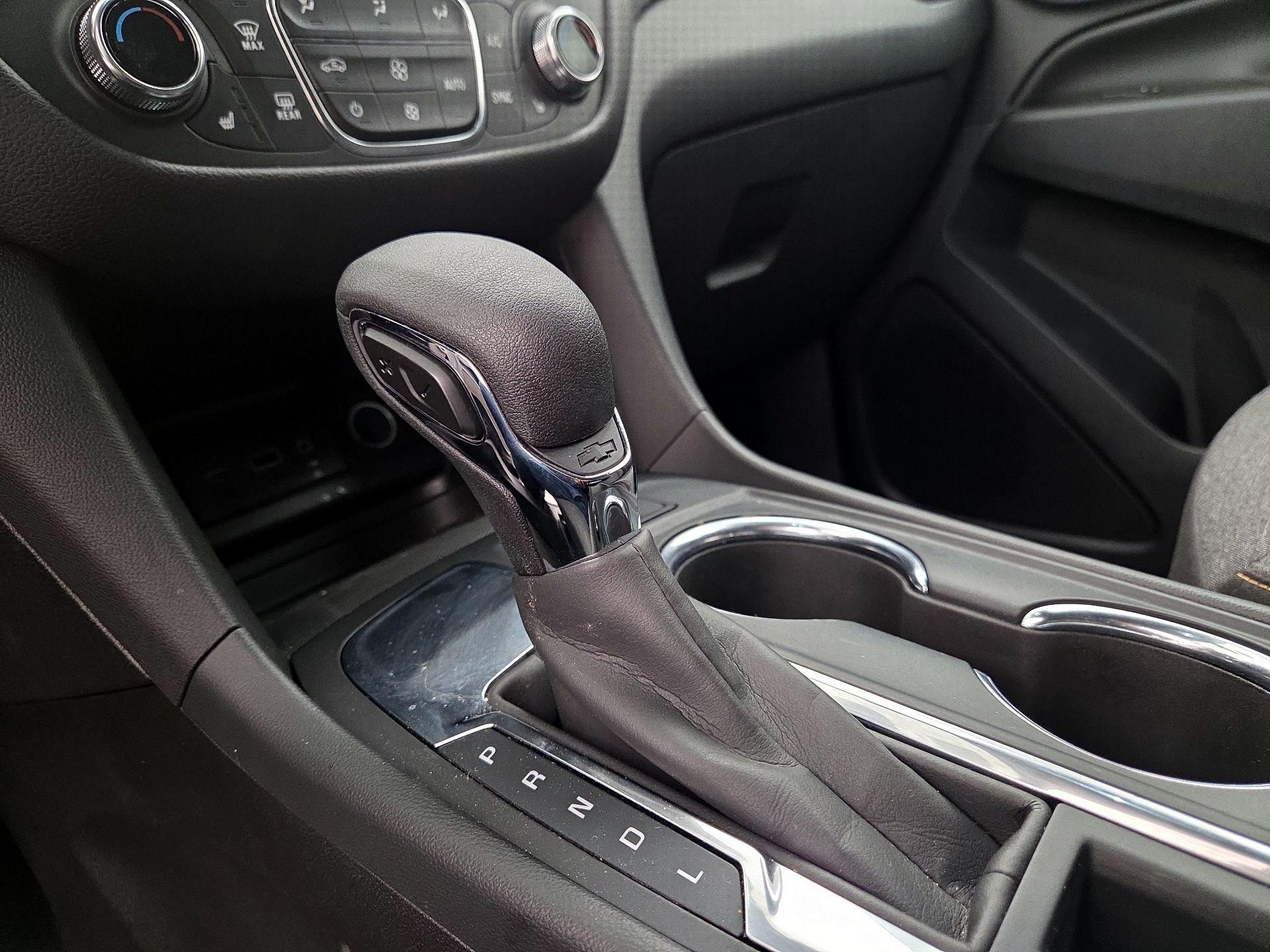 Thumbnail: 2023 Chevrolet Equinox - 16