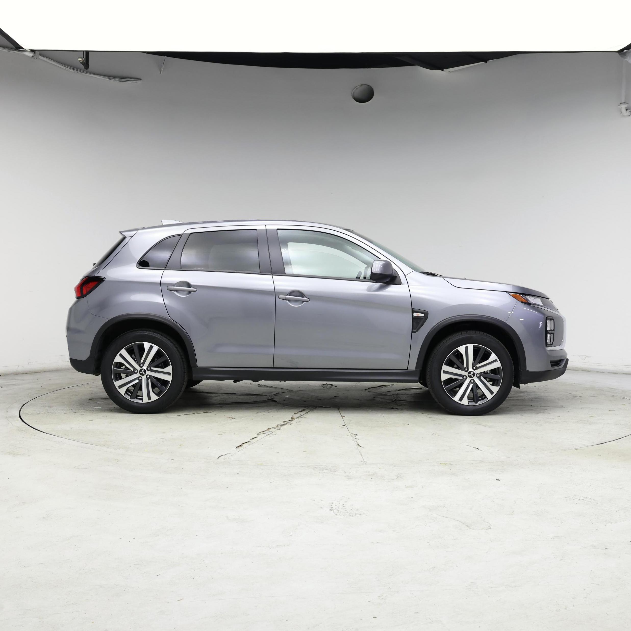 Thumbnail: 2025 Mitsubishi Outlander Sport - 7