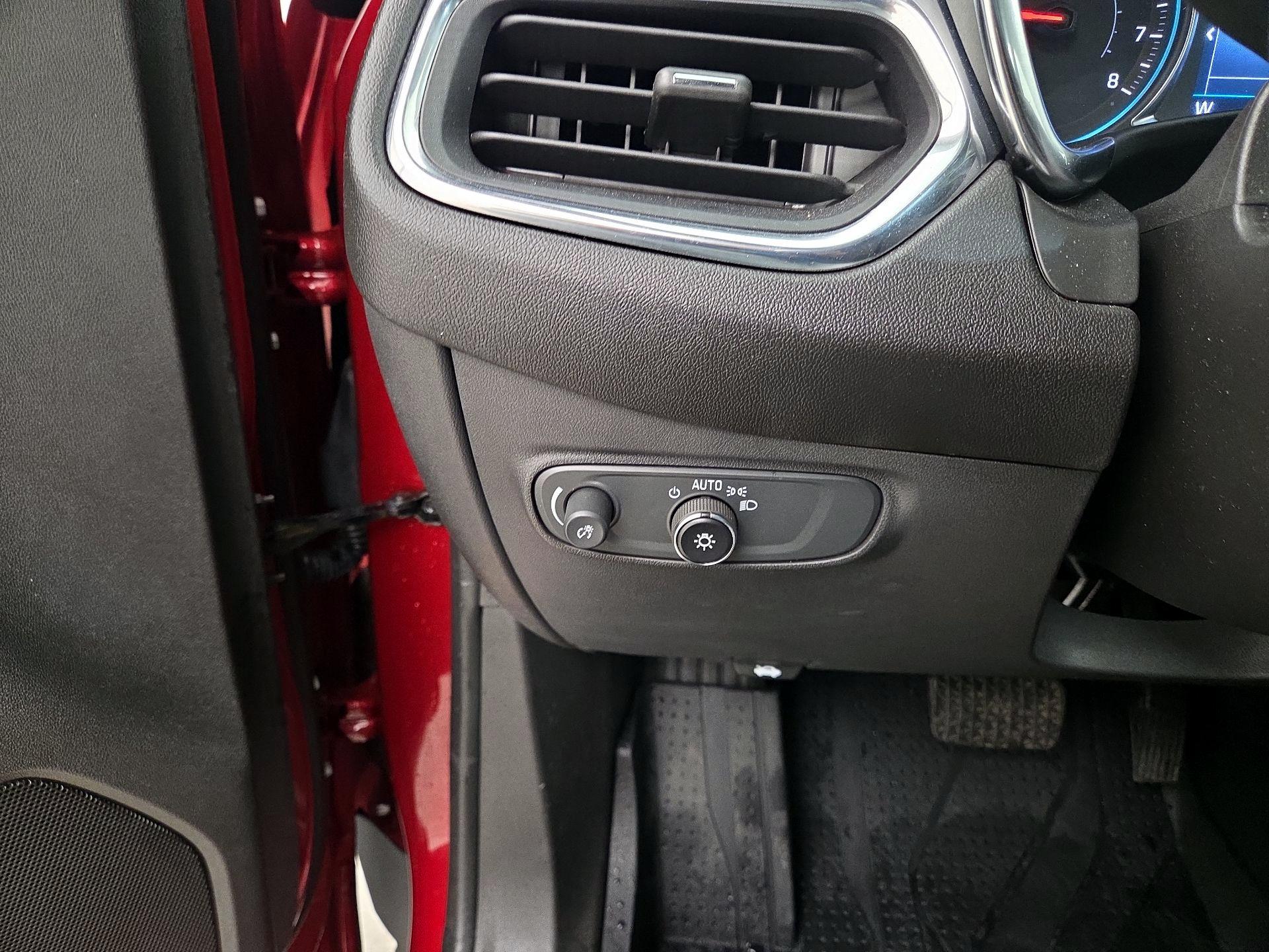 Thumbnail: 2023 Chevrolet Equinox - 13