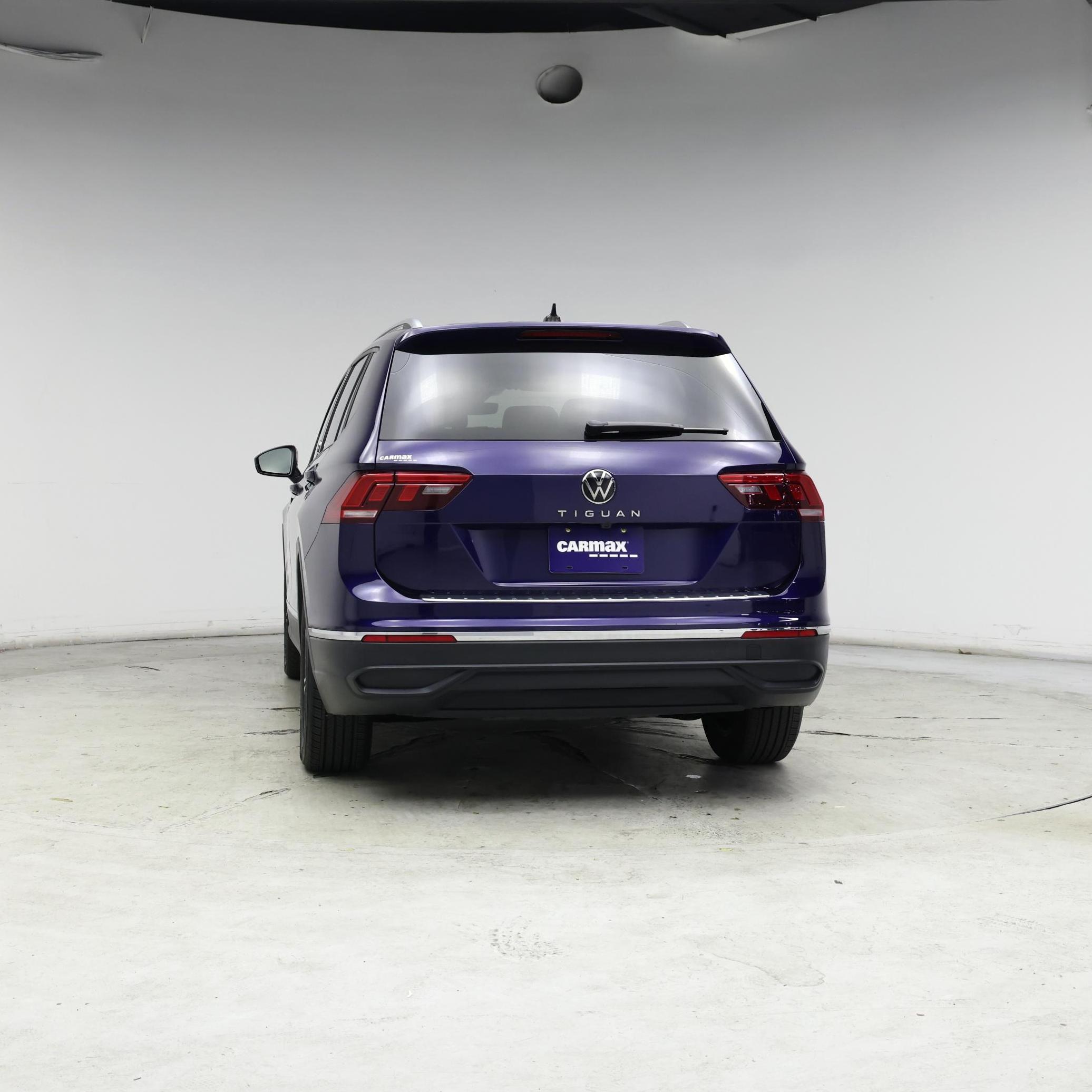 Thumbnail: 2024 Volkswagen Tiguan - 6