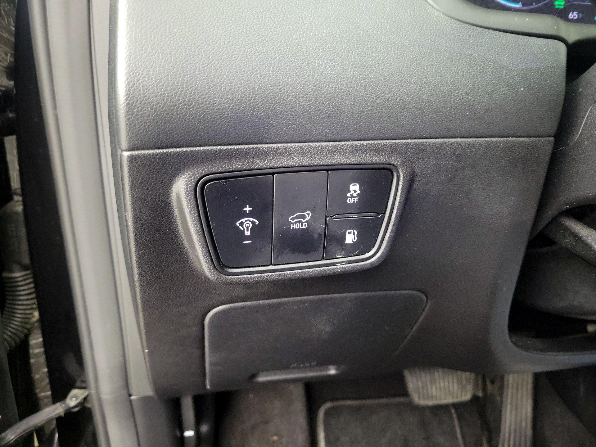 Thumbnail: 2022 Hyundai Tucson - 13