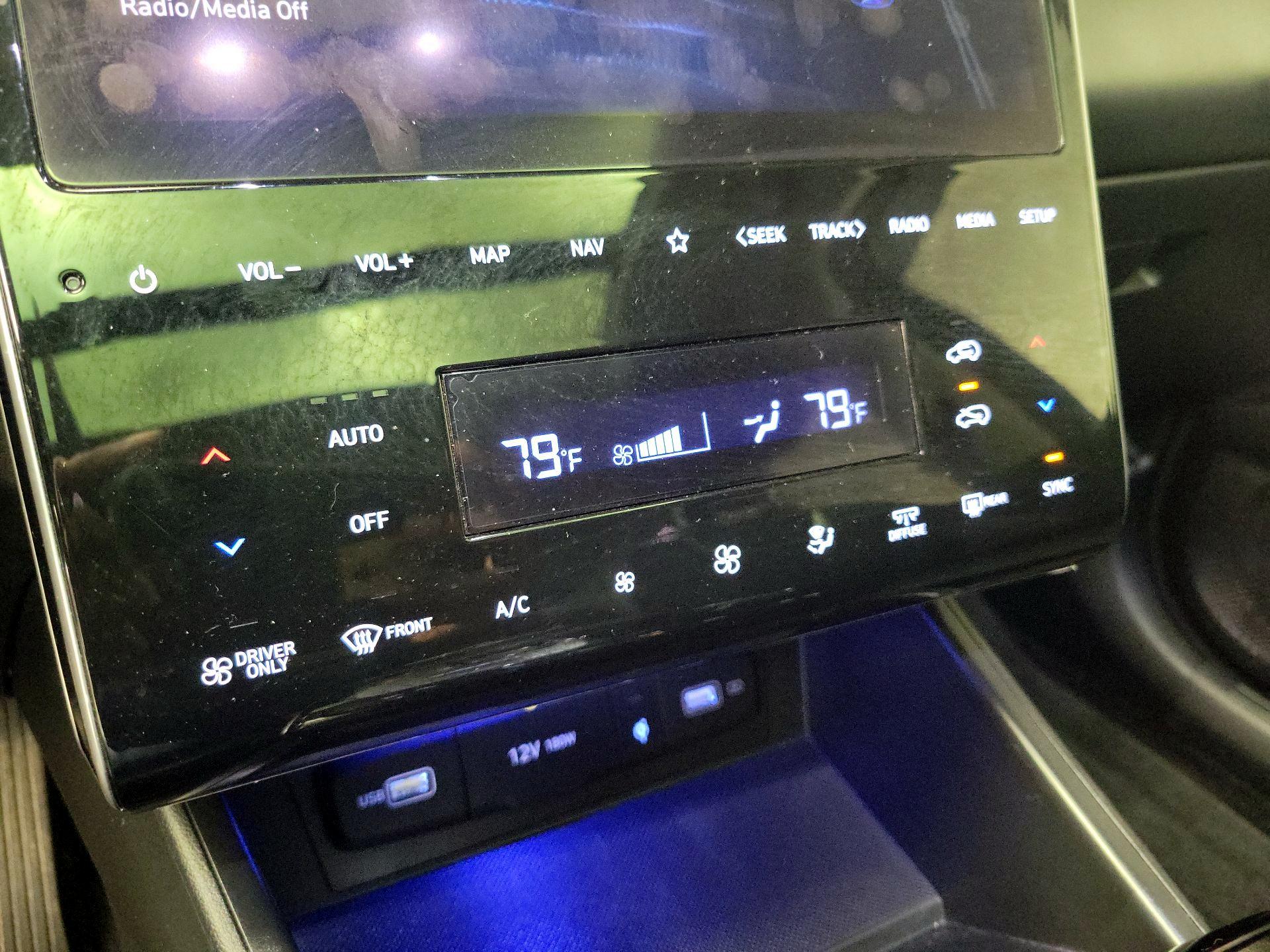 Thumbnail: 2022 Hyundai Tucson - 17