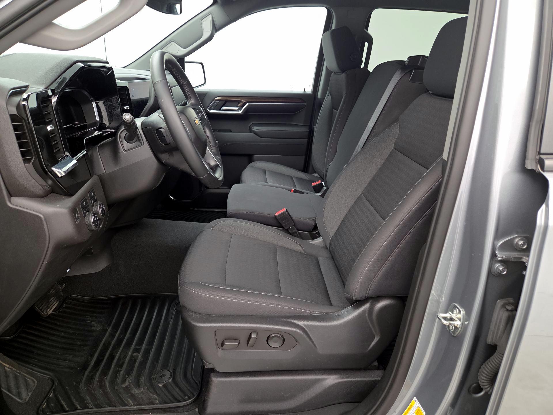 Thumbnail: 2023 Chevrolet Silverado 1500 - 11