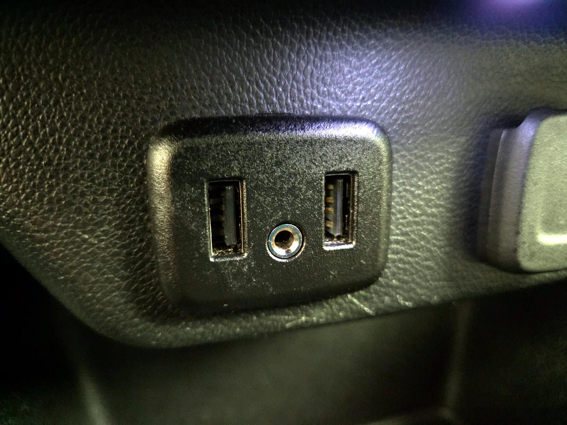 Thumbnail: 2023 Chevrolet Traverse - 18